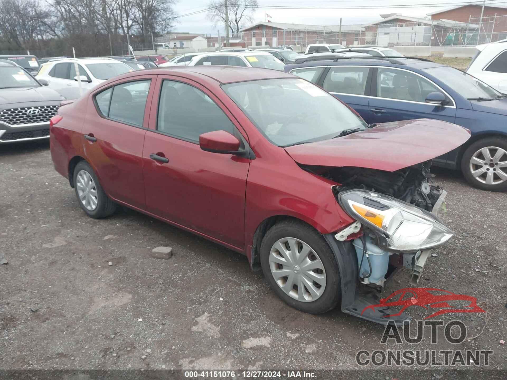 NISSAN VERSA 2017 - 3N1CN7AP0HL861652