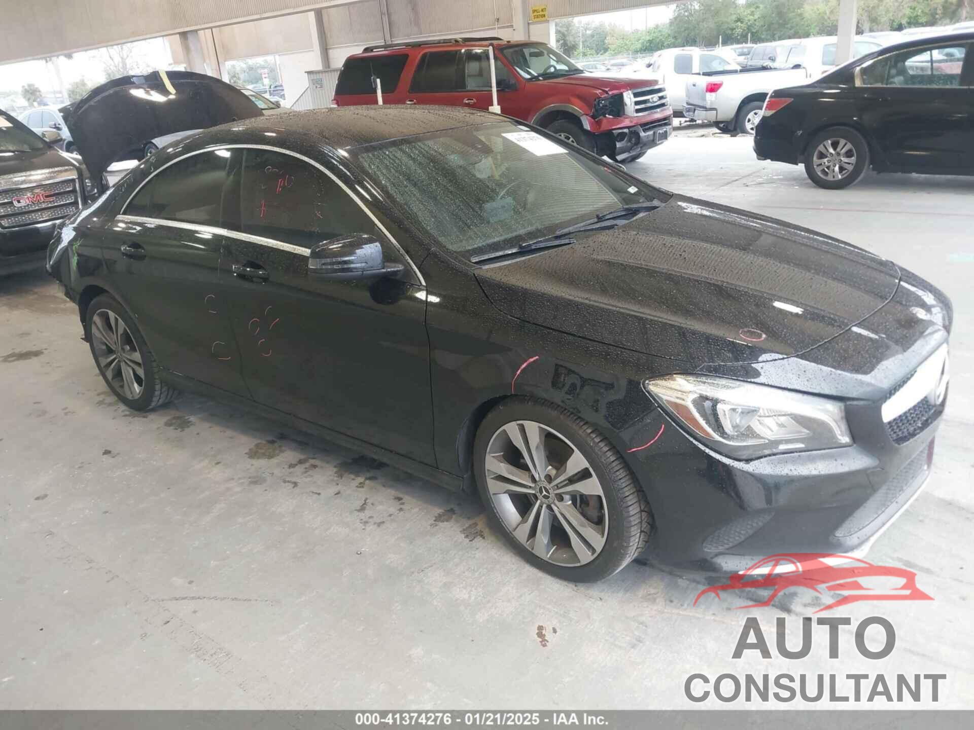 MERCEDES-BENZ CLA 250 2019 - WDDSJ4EB0KN725455