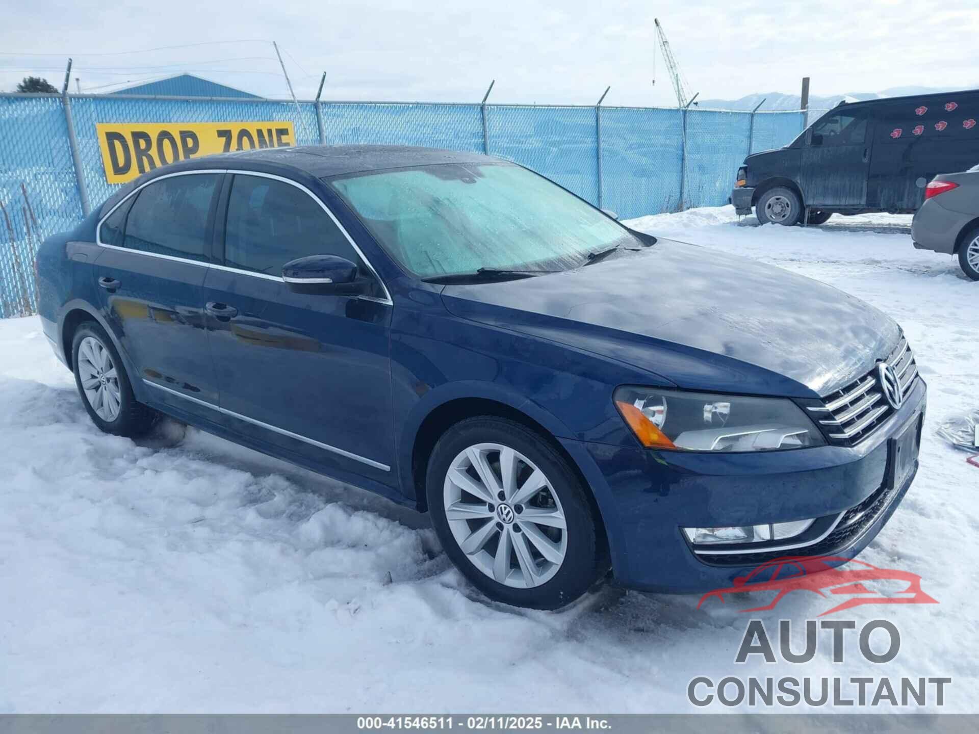 VOLKSWAGEN PASSAT 2013 - 1VWCP7A32DC089517