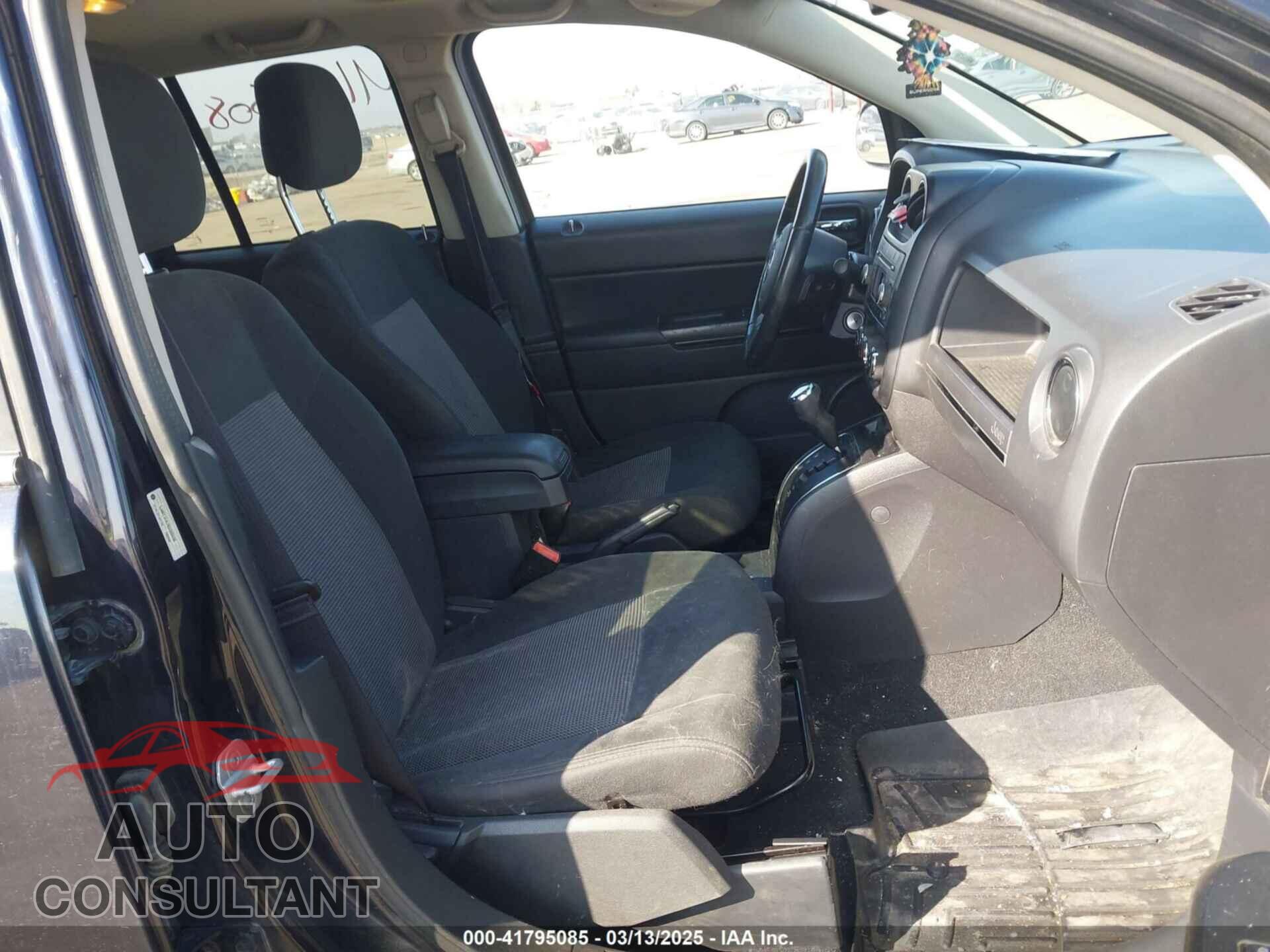 JEEP COMPASS 2011 - 1J4NT1FA7BD208658