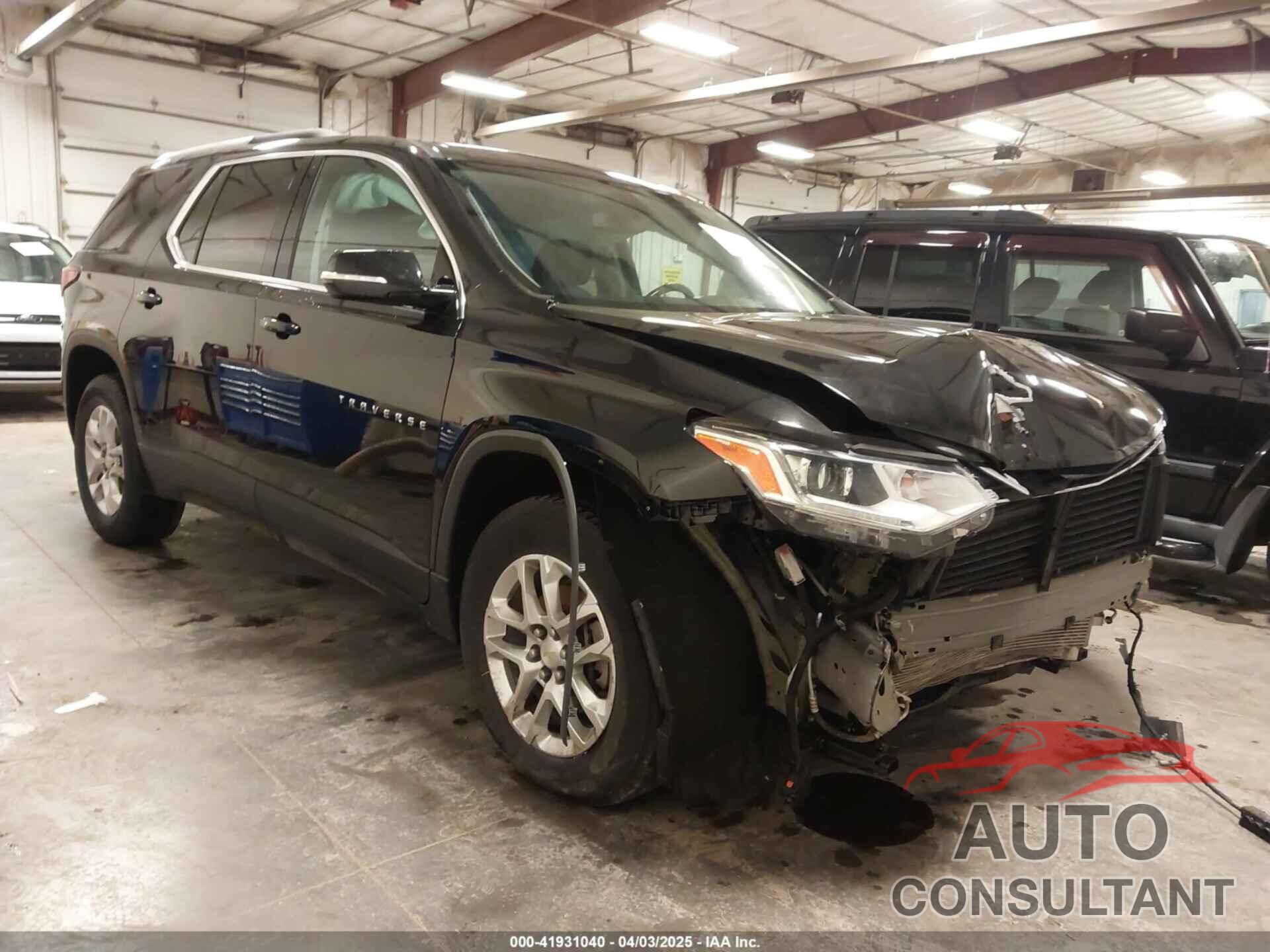 CHEVROLET TRAVERSE 2018 - 1GNEVGKW2JJ232734
