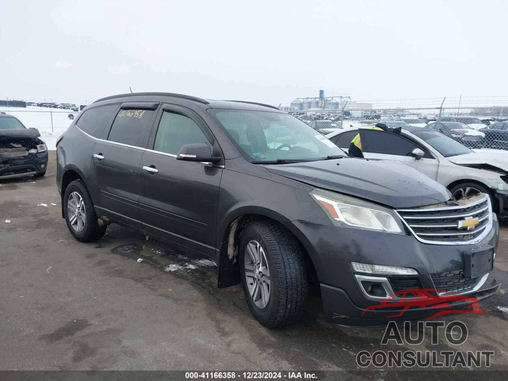 CHEVROLET TRAVERSE 2015 - 1GNKVHKD8FJ270337