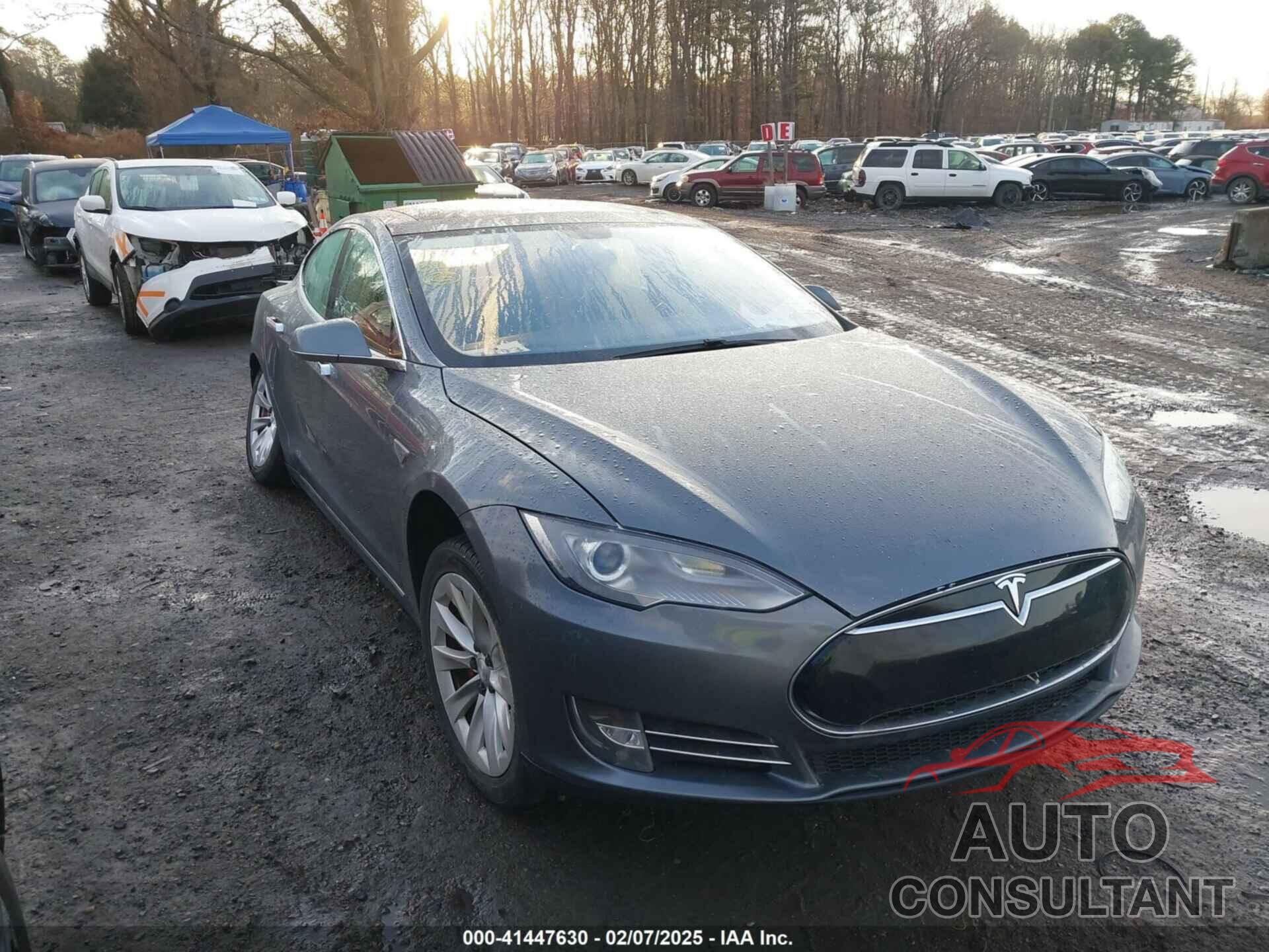 TESLA MODEL S 2013 - 5YJSA1DP3DFP08141