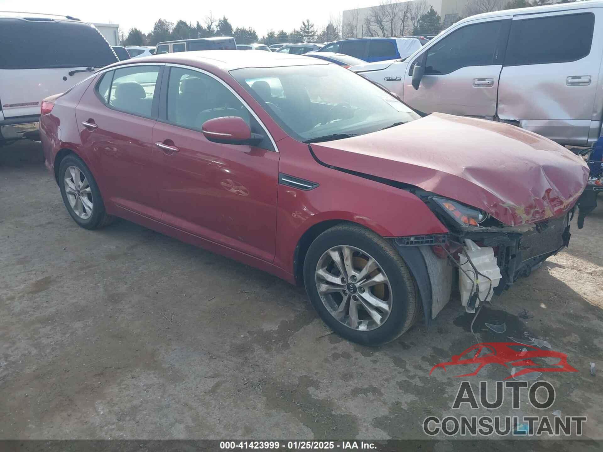 KIA OPTIMA 2011 - KNAGN4A74B5057825