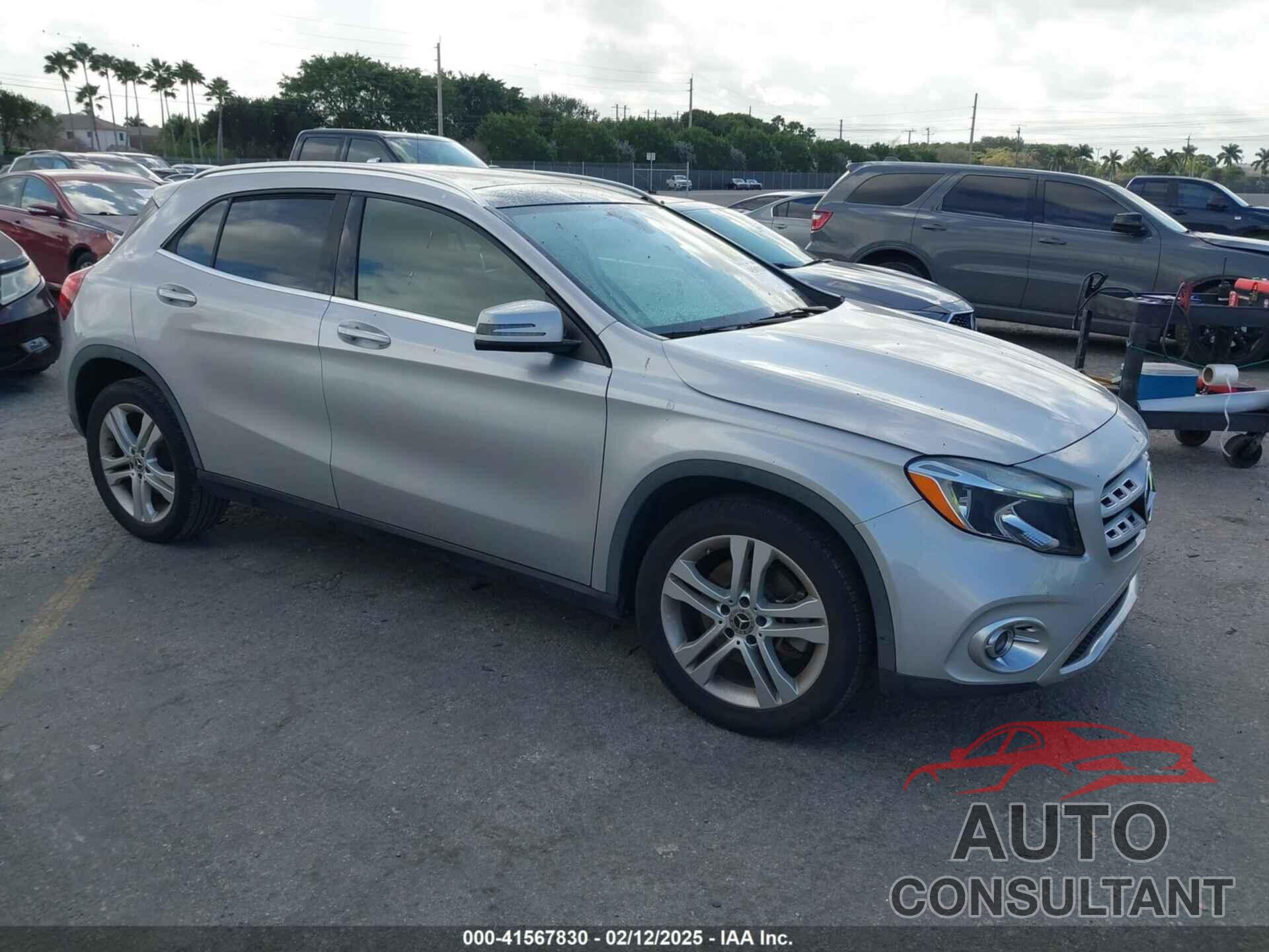 MERCEDES-BENZ GLA 250 2018 - WDCTG4EB0JJ477723