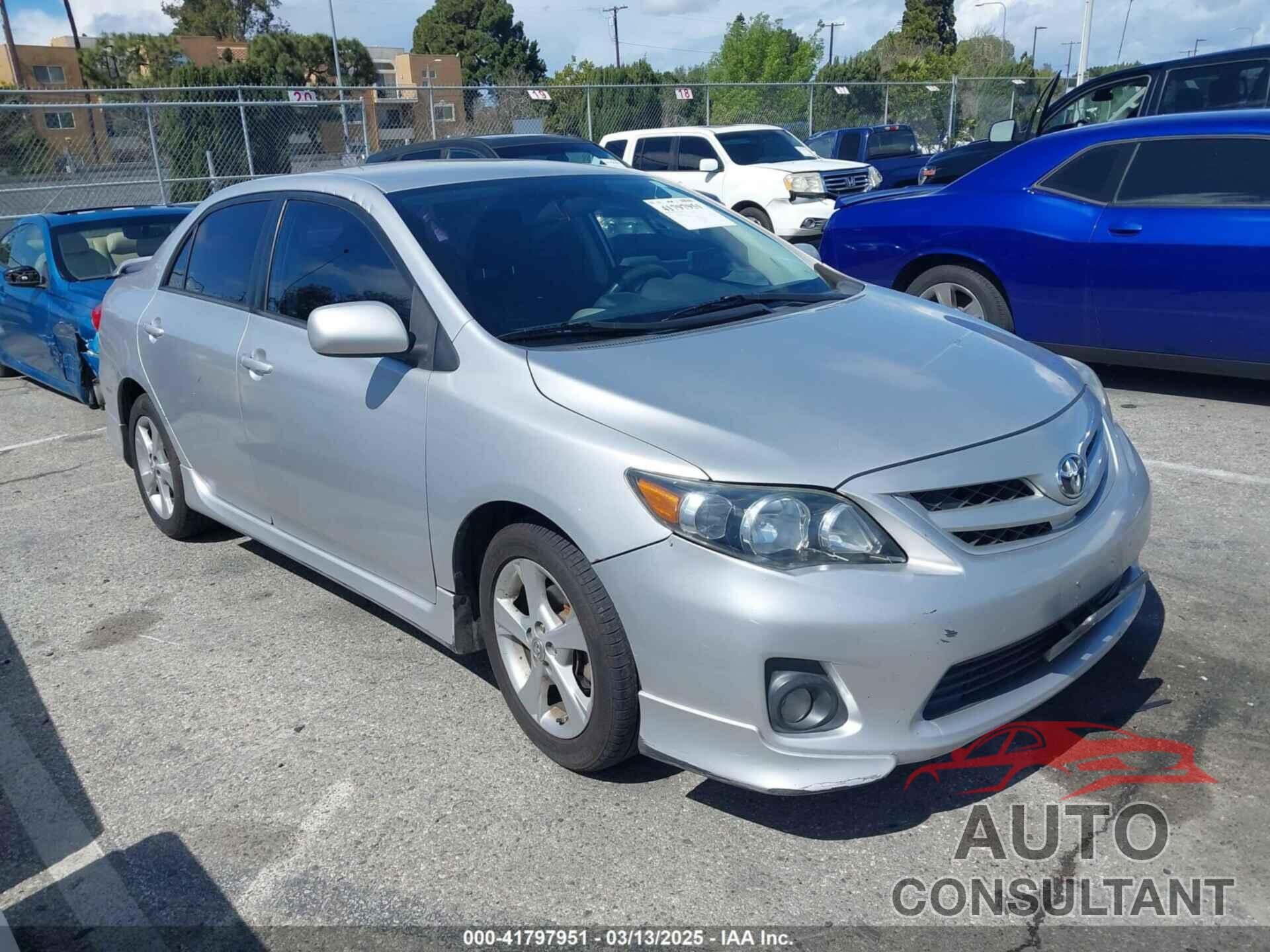 TOYOTA COROLLA 2013 - 5YFBU4EE3DP098039