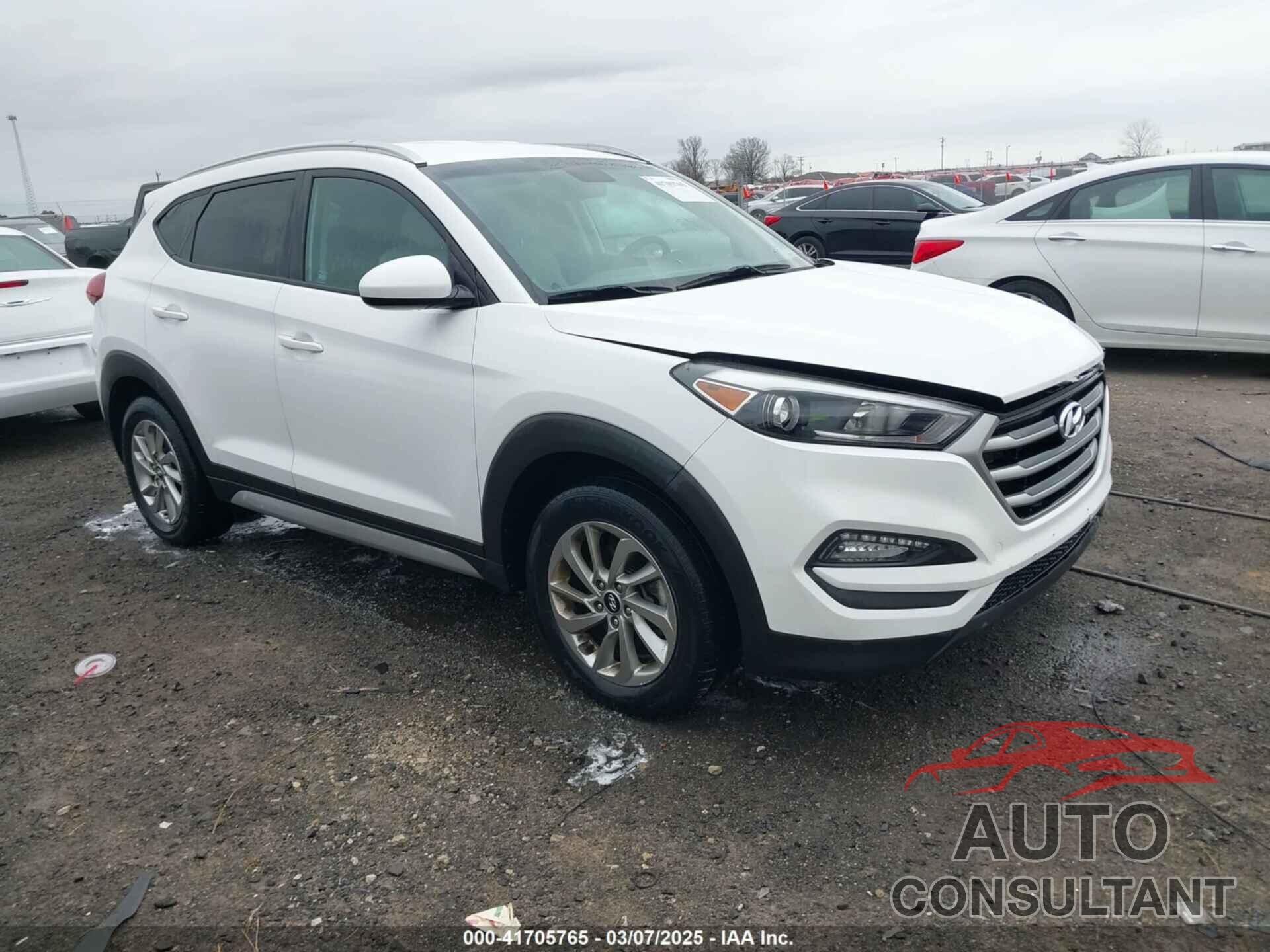 HYUNDAI TUCSON 2018 - KM8J3CA45JU673385