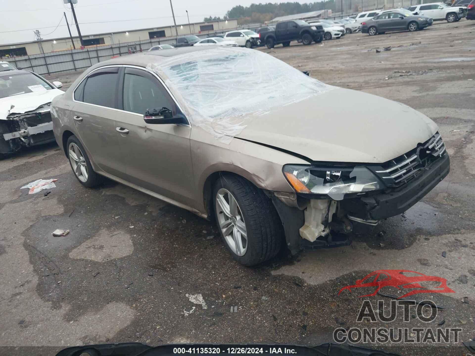 VOLKSWAGEN PASSAT 2015 - 1VWBV7A34FC038718