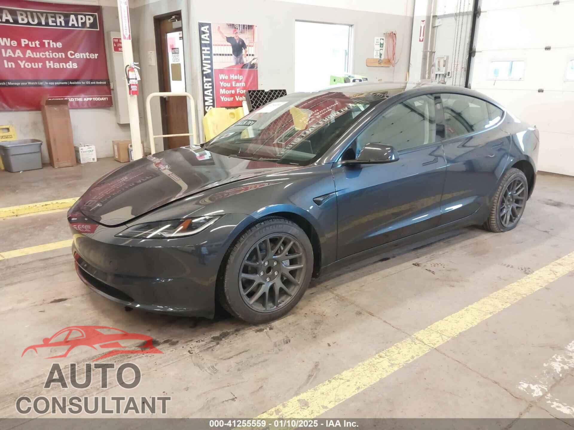 TESLA MODEL 3 2024 - 5YJ3E1EA9RF835440