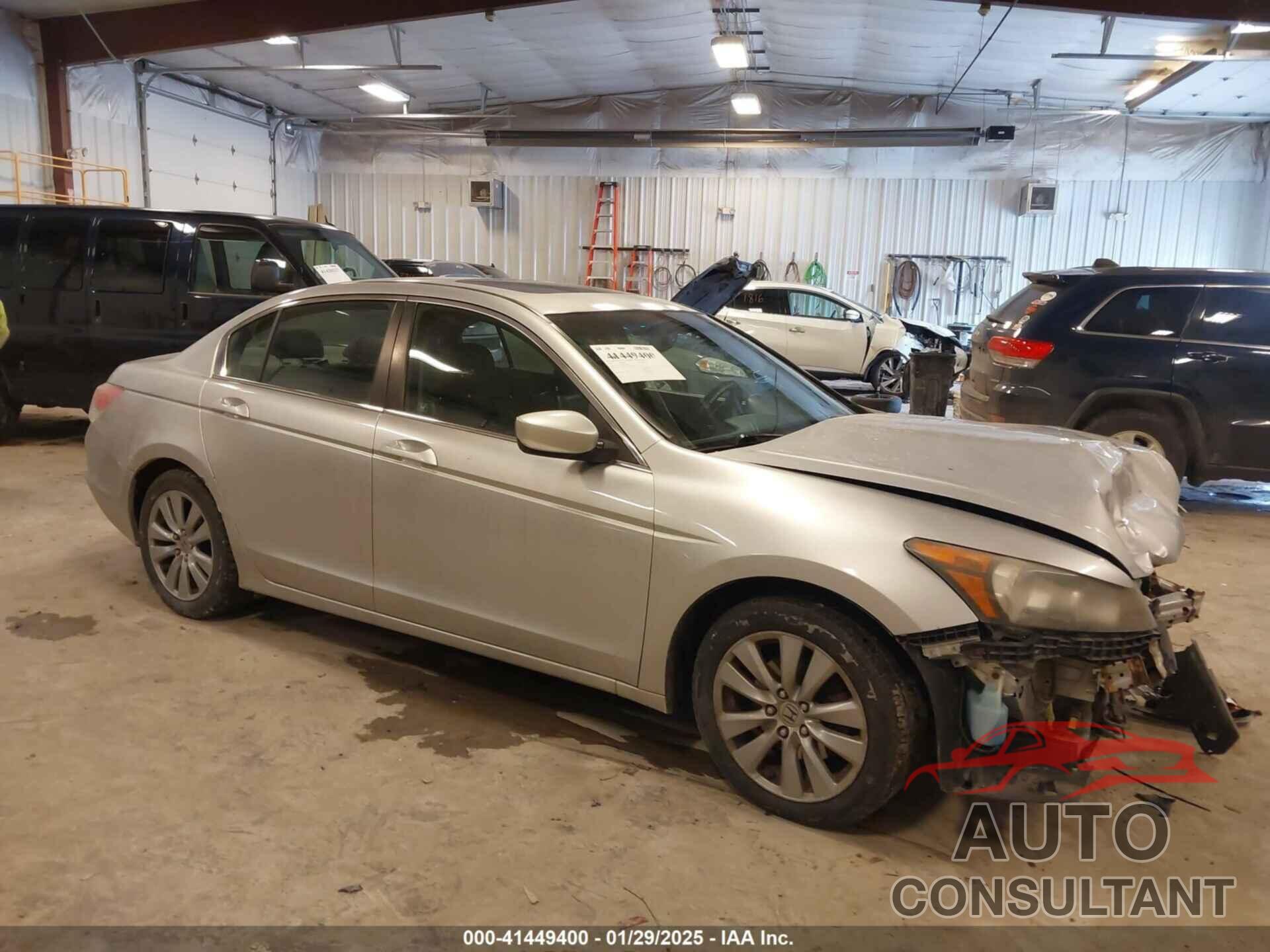 HONDA ACCORD 2011 - 1HGCP2F83BA044509