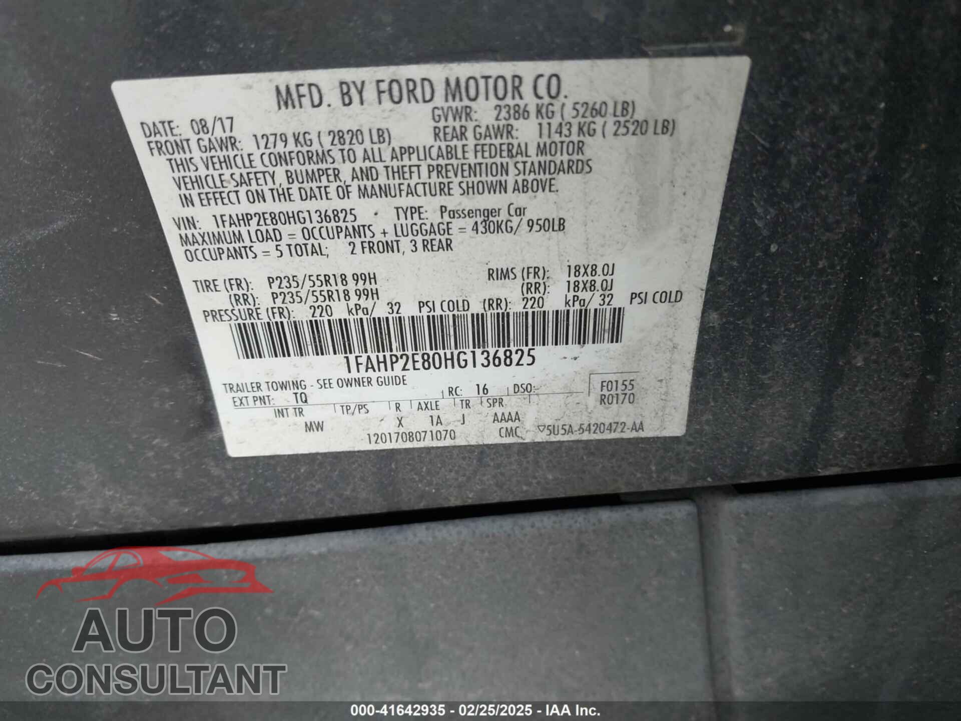FORD TAURUS 2017 - 1FAHP2E80HG136825