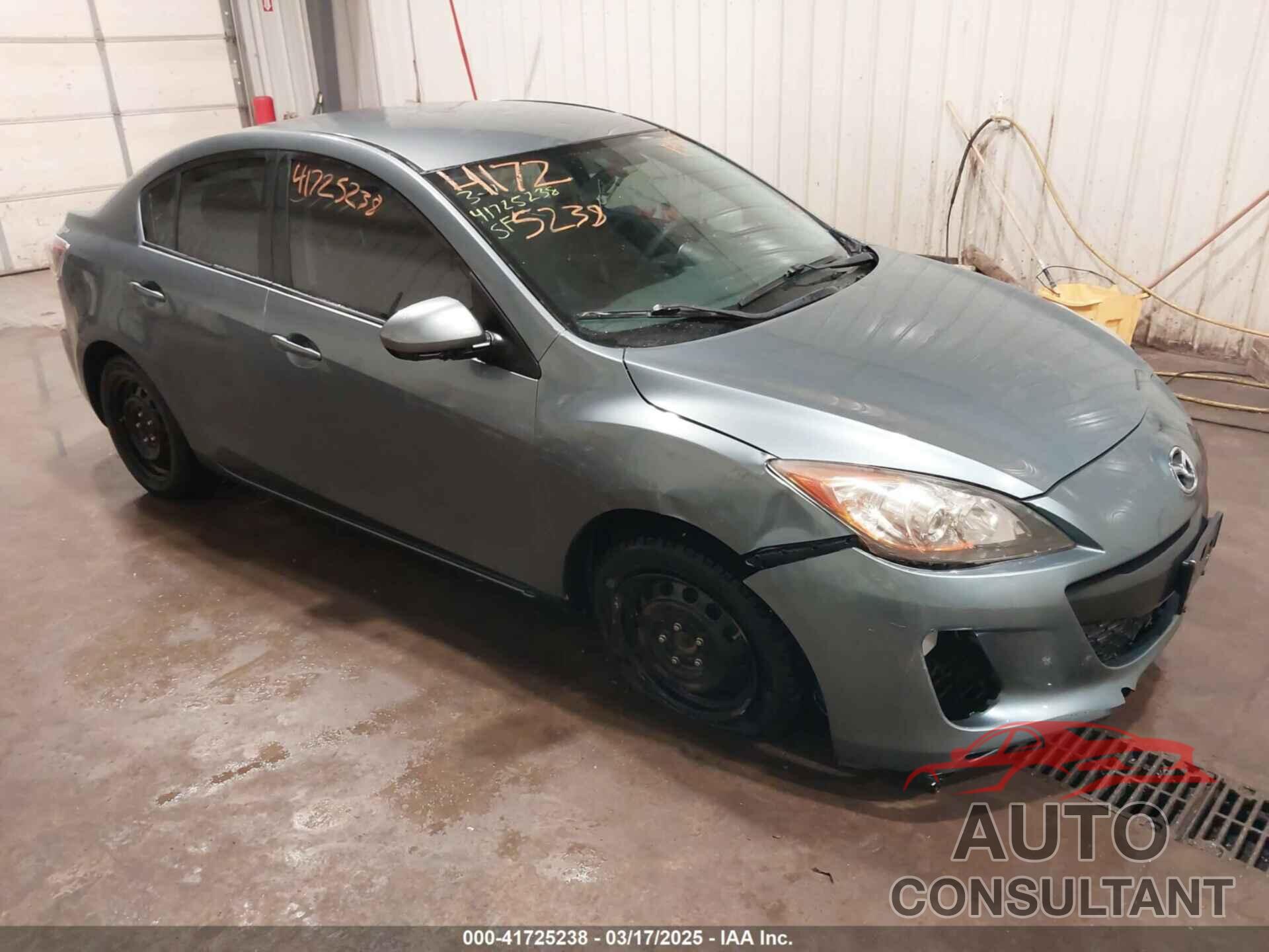MAZDA MAZDA3 2012 - JM1BL1UF4C1524982