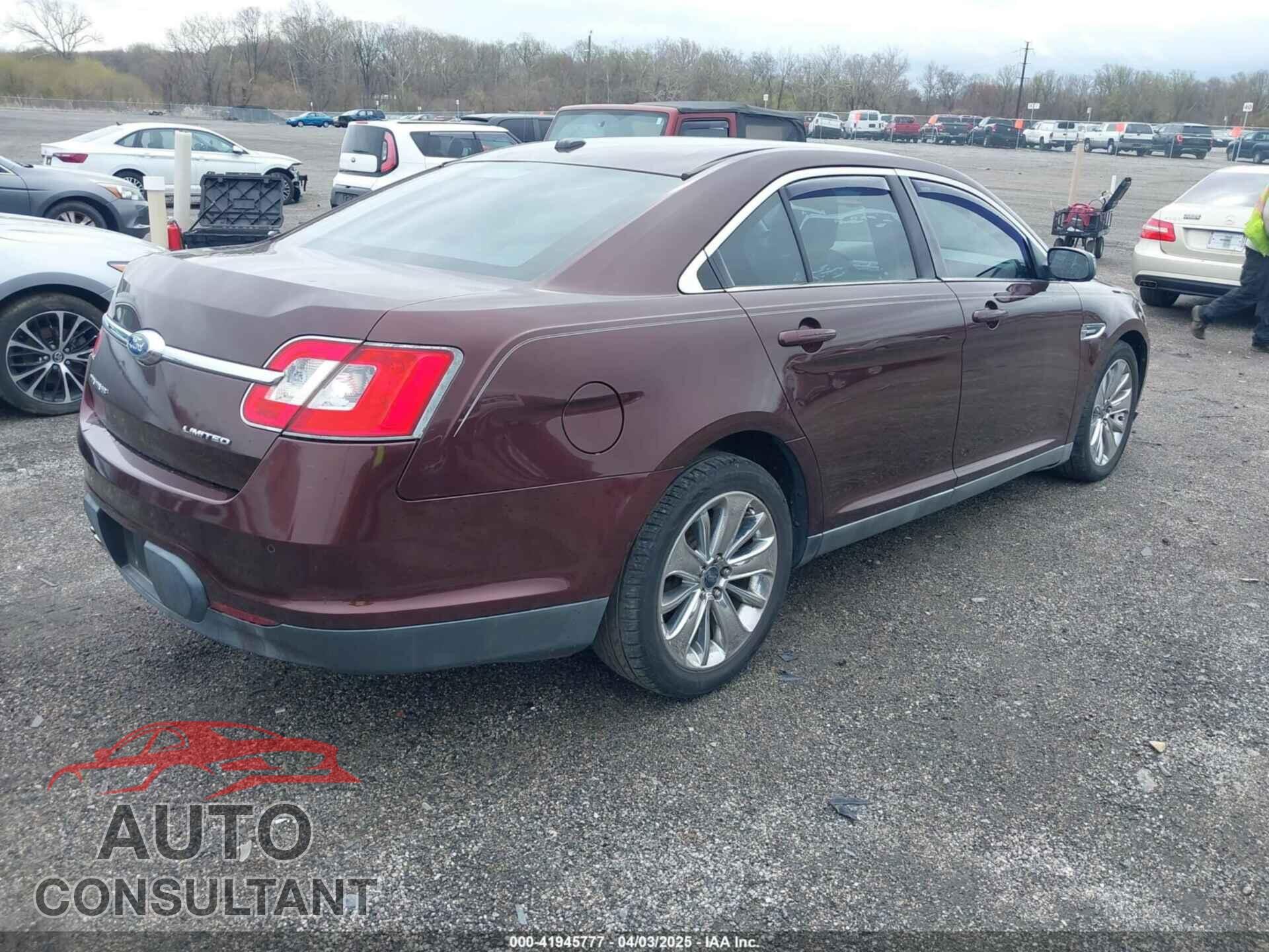 FORD TAURUS 2010 - 1FAHP2FW6AG144074