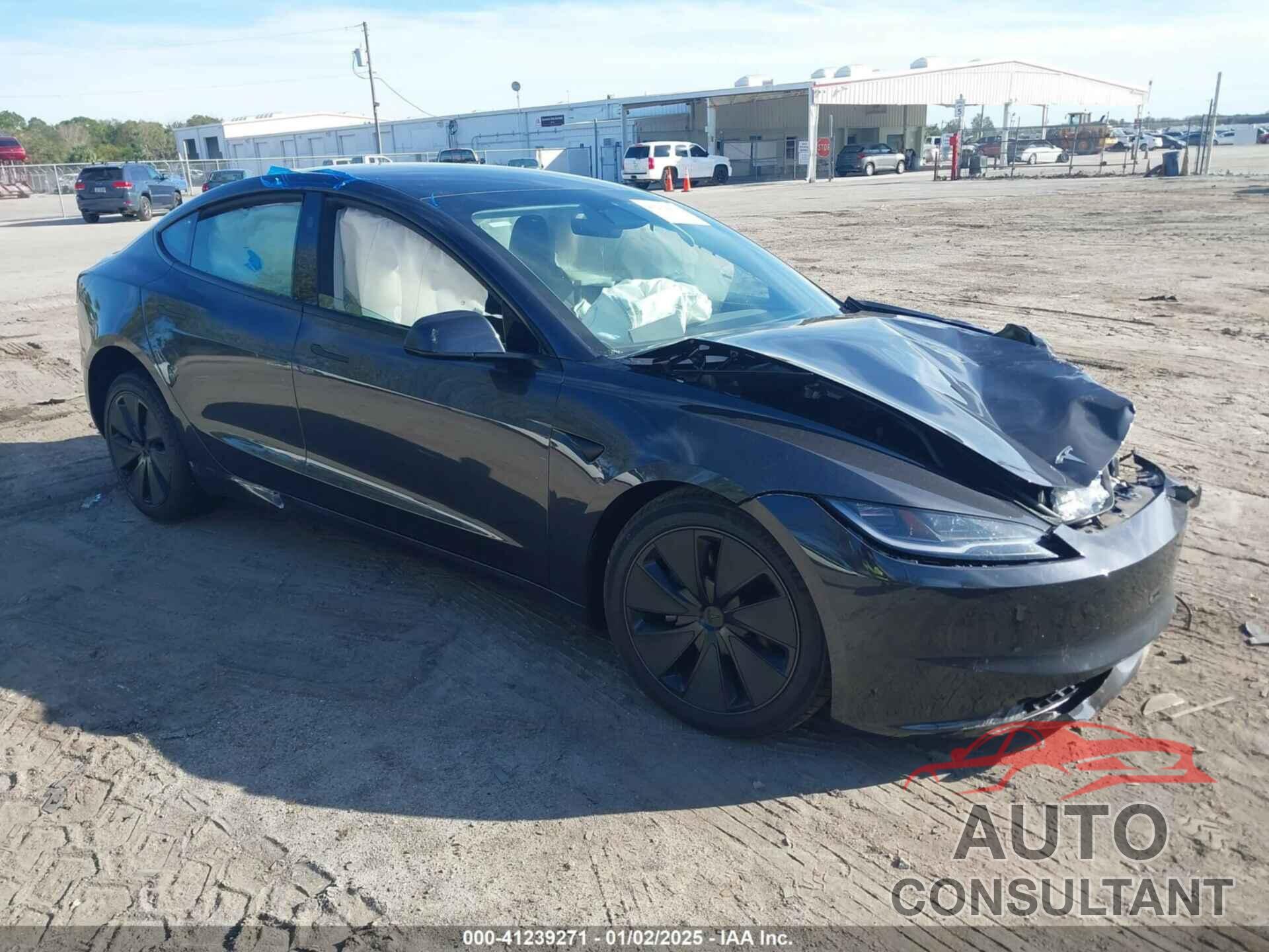 TESLA MODEL 3 2024 - 5YJ3E1EA4RF823499