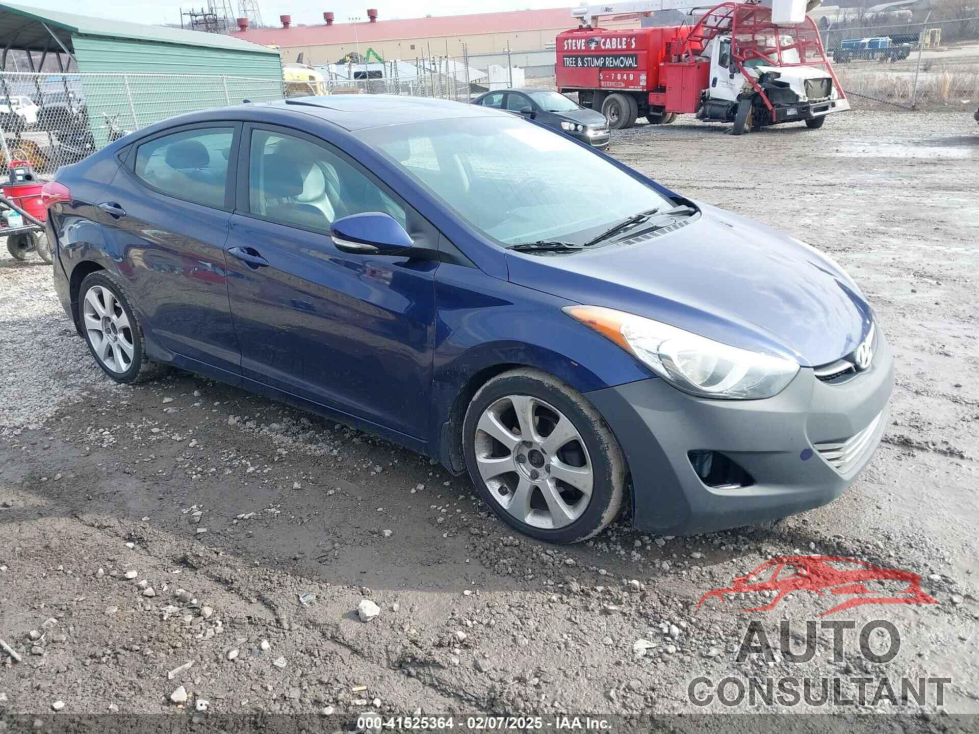 HYUNDAI ELANTRA 2013 - 5NPDH4AE1DH261478