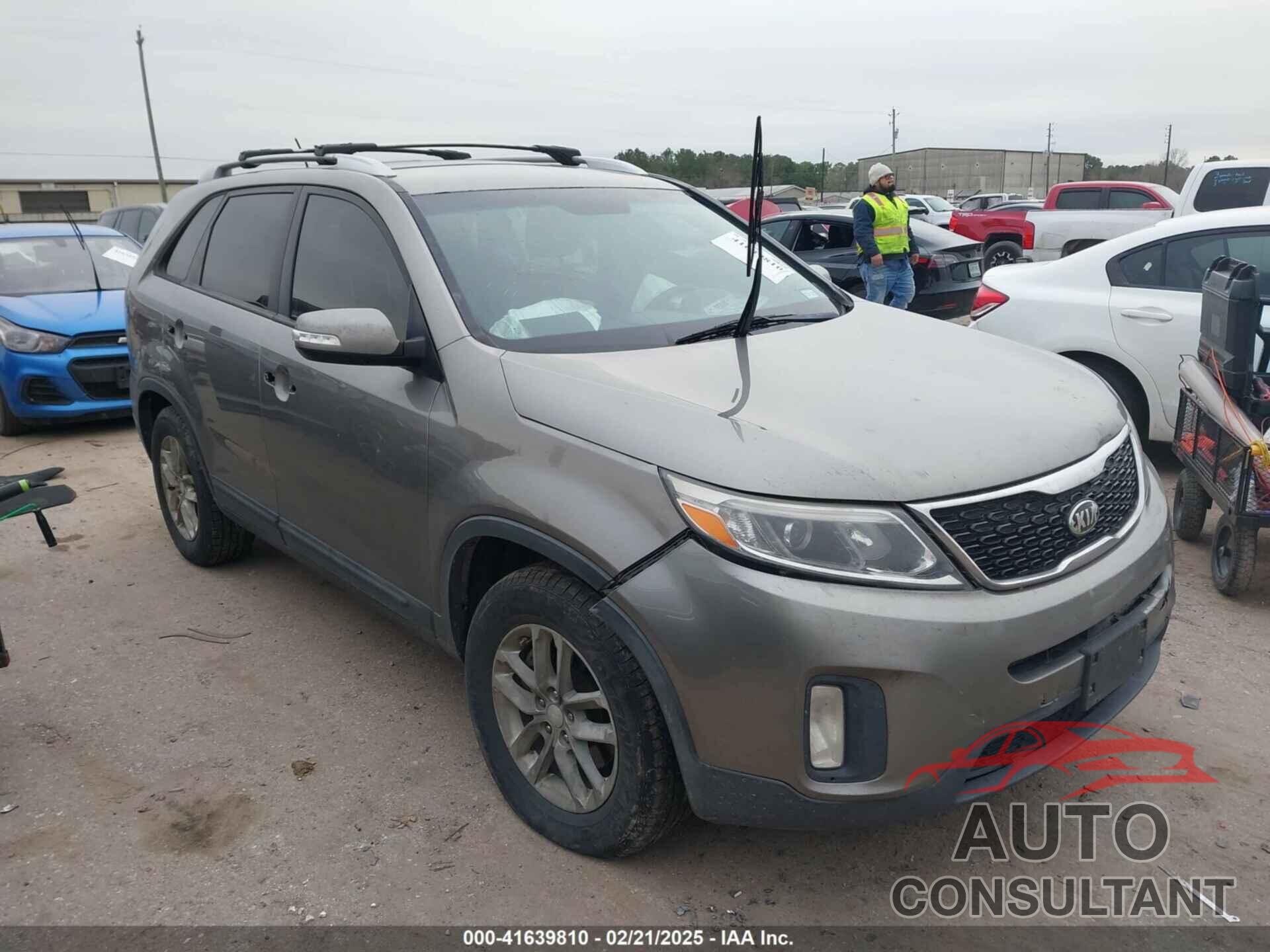 KIA SORENTO 2014 - 5XYKT4A60EG517262