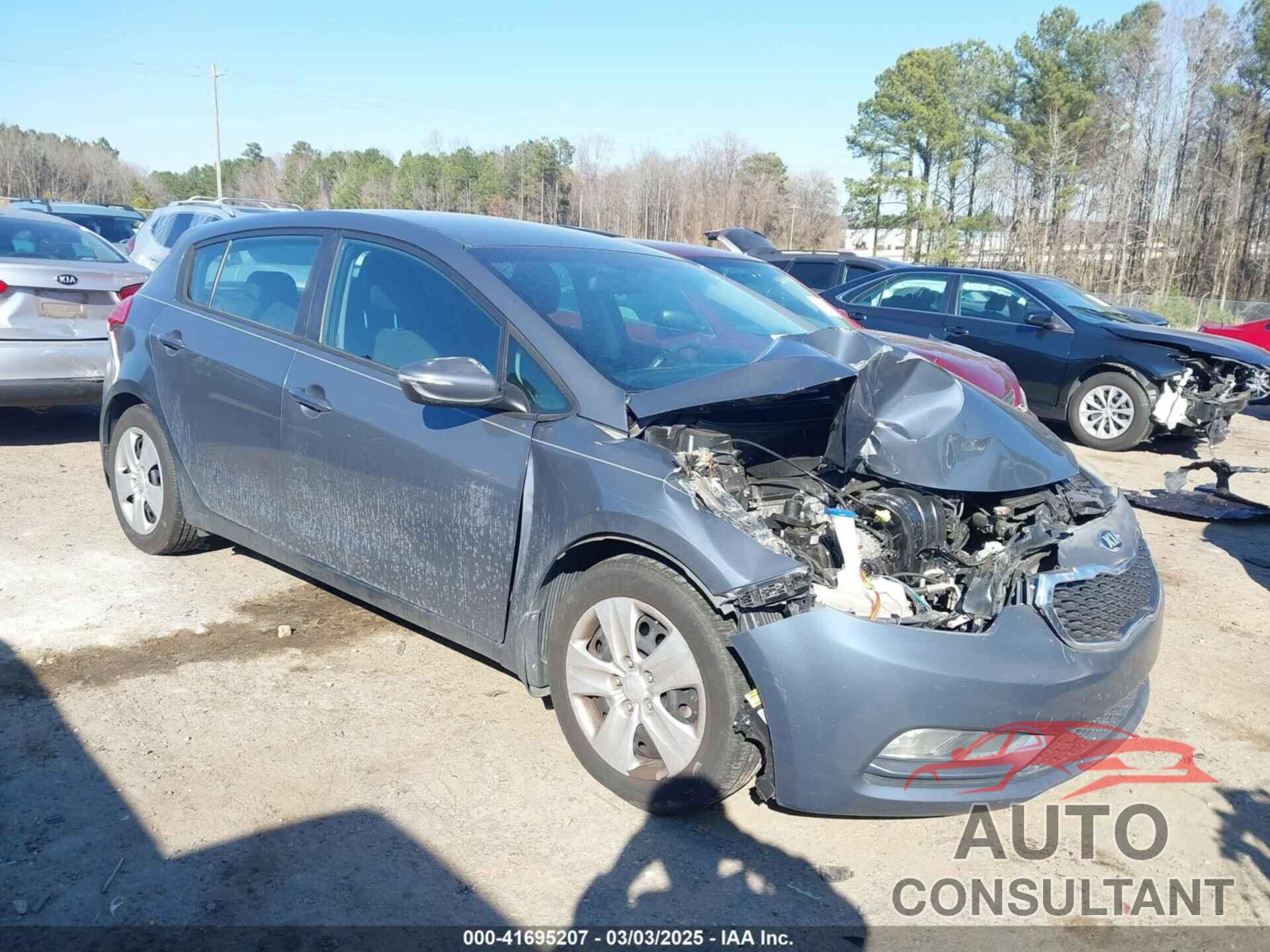 KIA FORTE 5-DOOR 2016 - KNAFK5A85G5589434