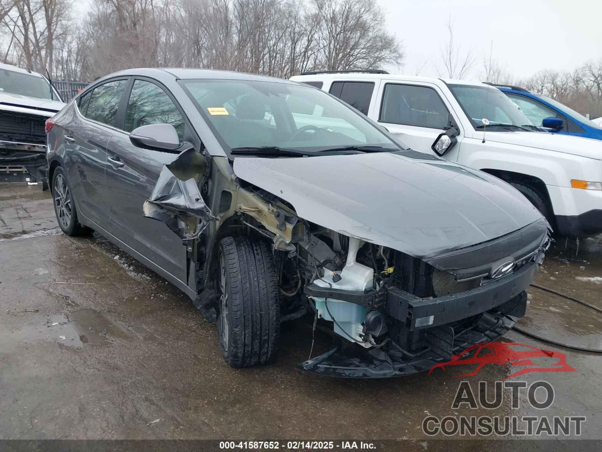 HYUNDAI ELANTRA 2019 - 5NPD84LF2KH414940