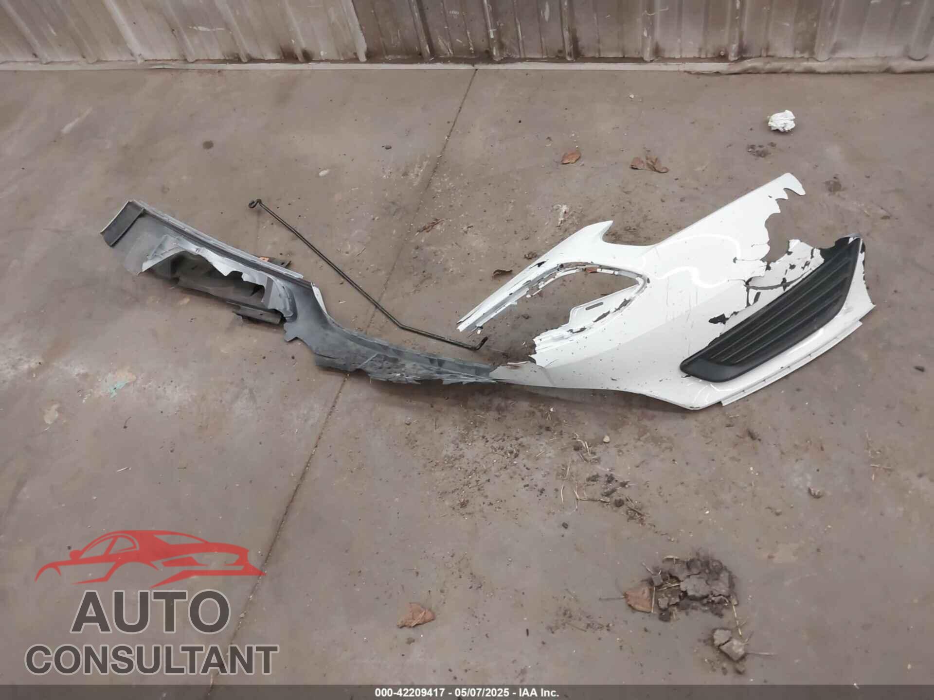 FORD FOCUS 2016 - 1FADP3E24GL339500