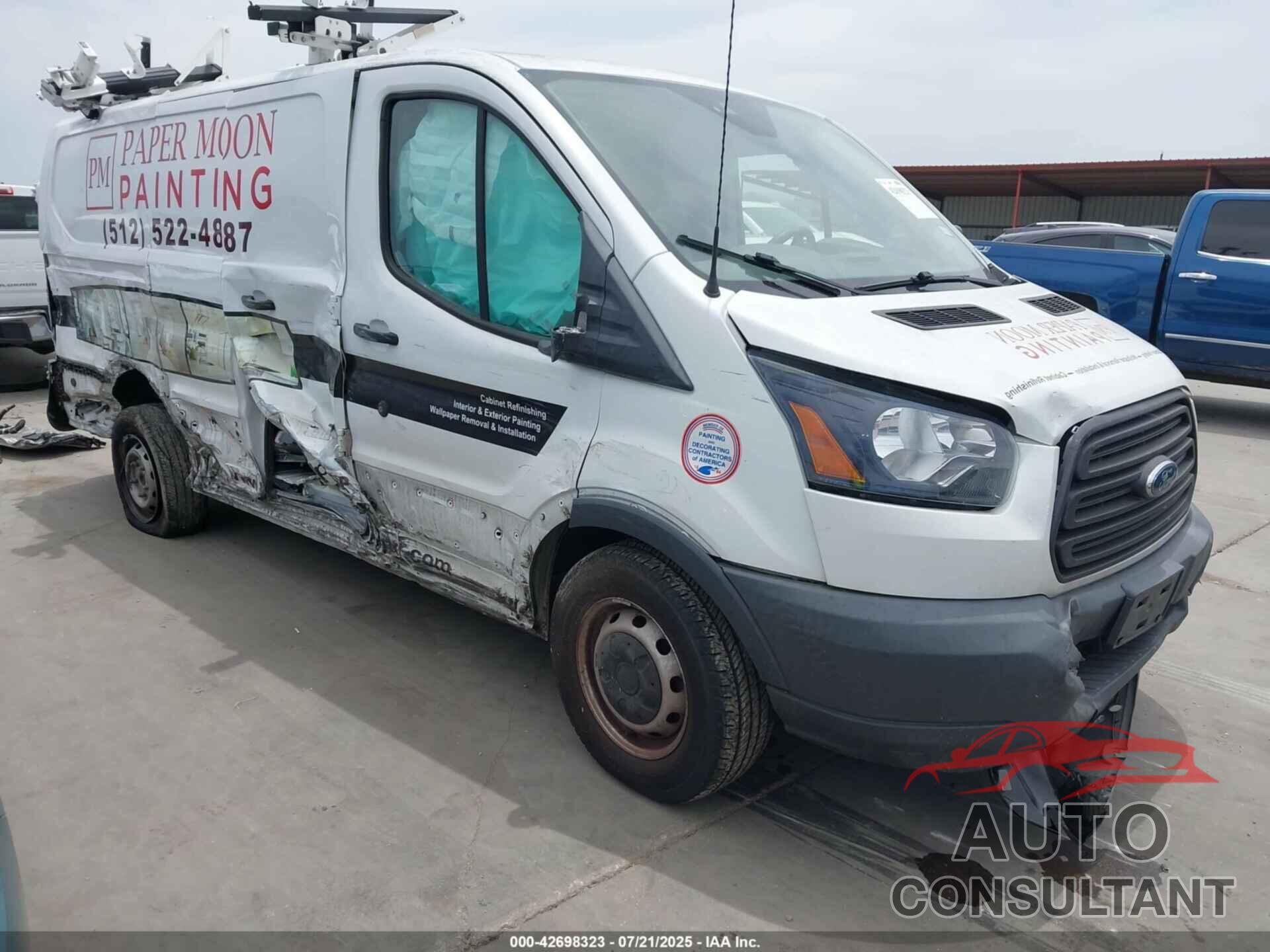 FORD TRANSIT-150 2018 - 1FTYE1ZM6JKA60841