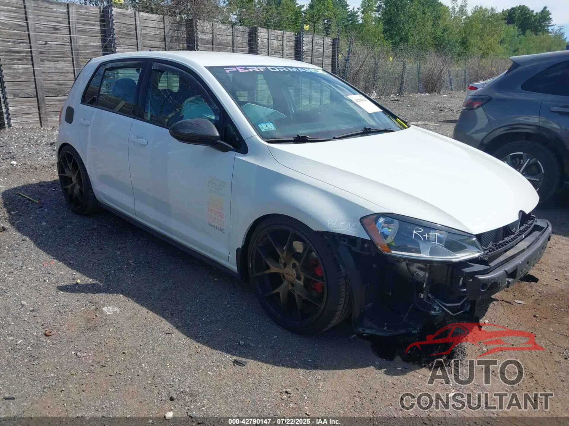 VOLKSWAGEN GOLF GTI 2015 - 3VW5T7AU0FM098957