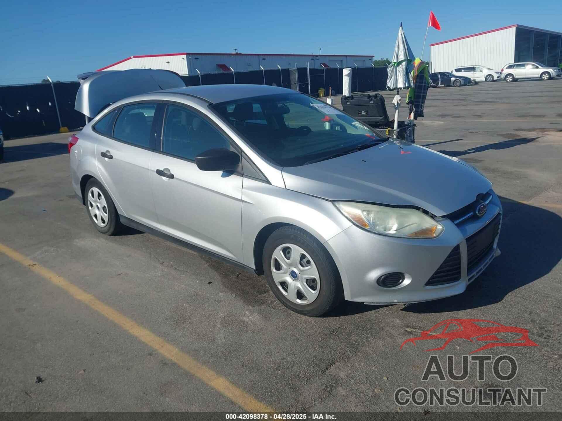 FORD FOCUS 2014 - 1FADP3E29EL306523