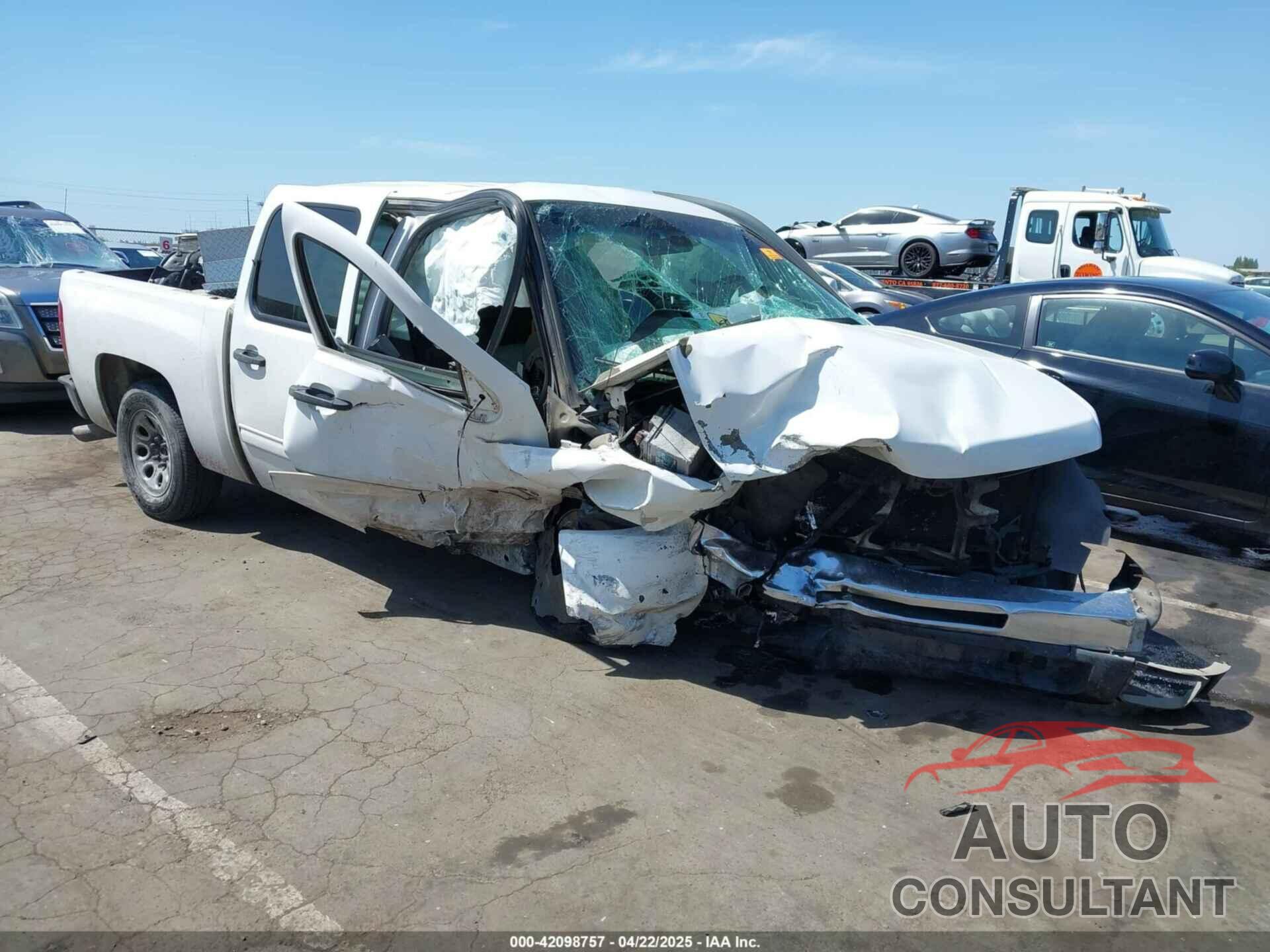 CHEVROLET SILVERADO 1500 2011 - 3GCPCSEA5BG111807