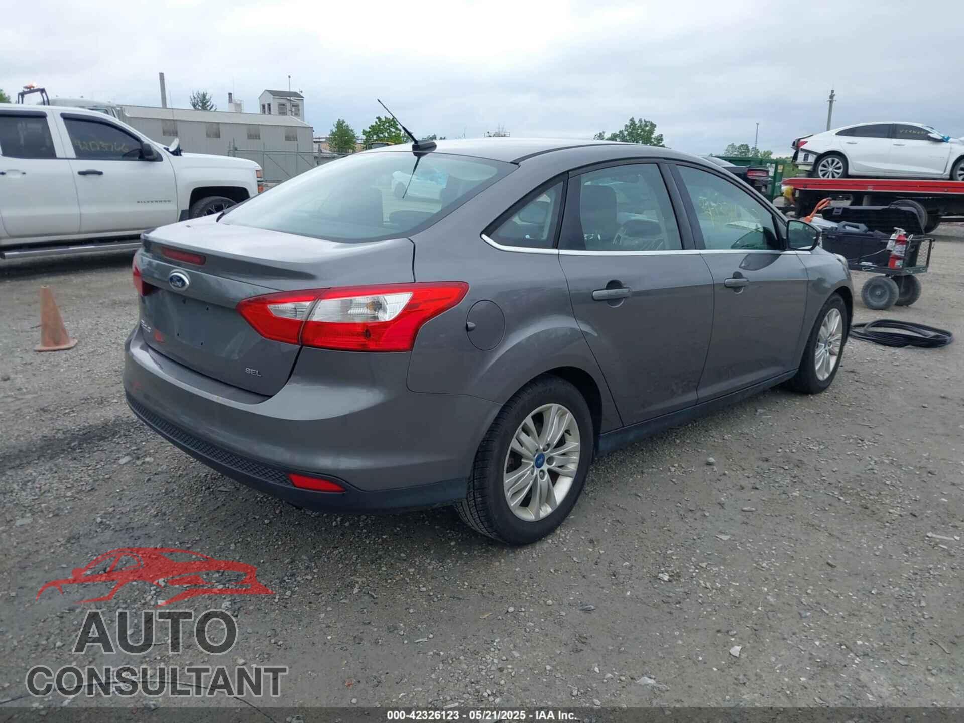 FORD FOCUS 2012 - 1FAHP3H23CL167967