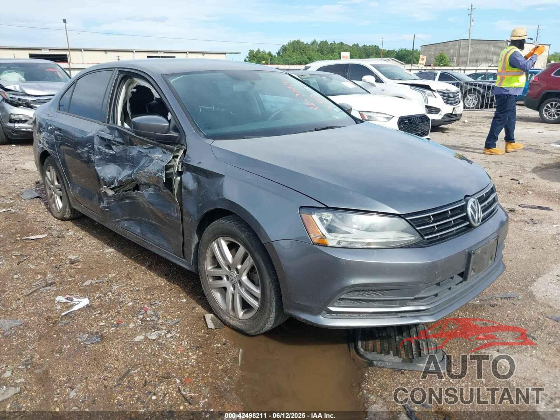 VOLKSWAGEN JETTA 2018 - 3VW2B7AJ6JM263009