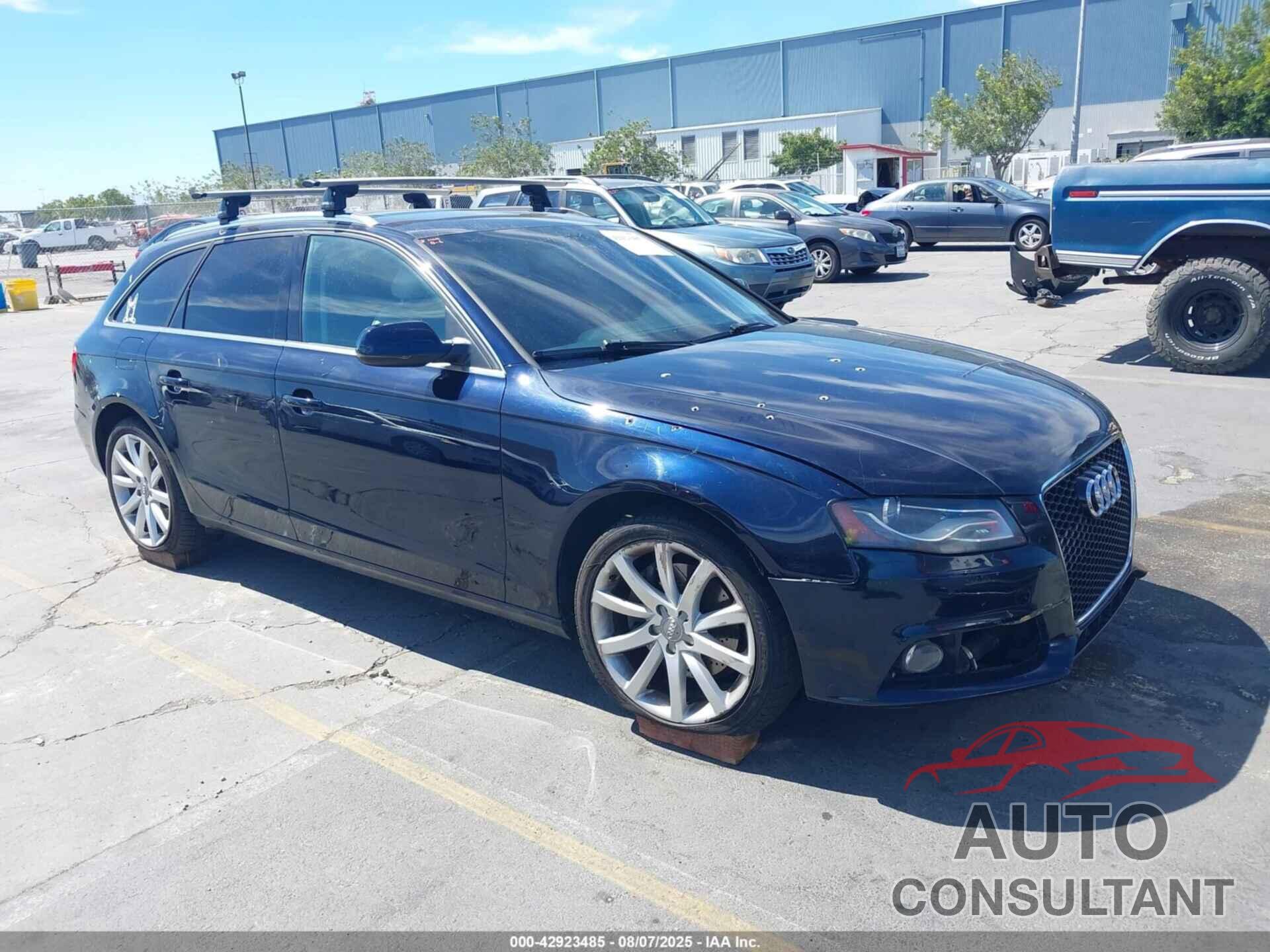 AUDI A4 2011 - WAUWFAFL3BA056170