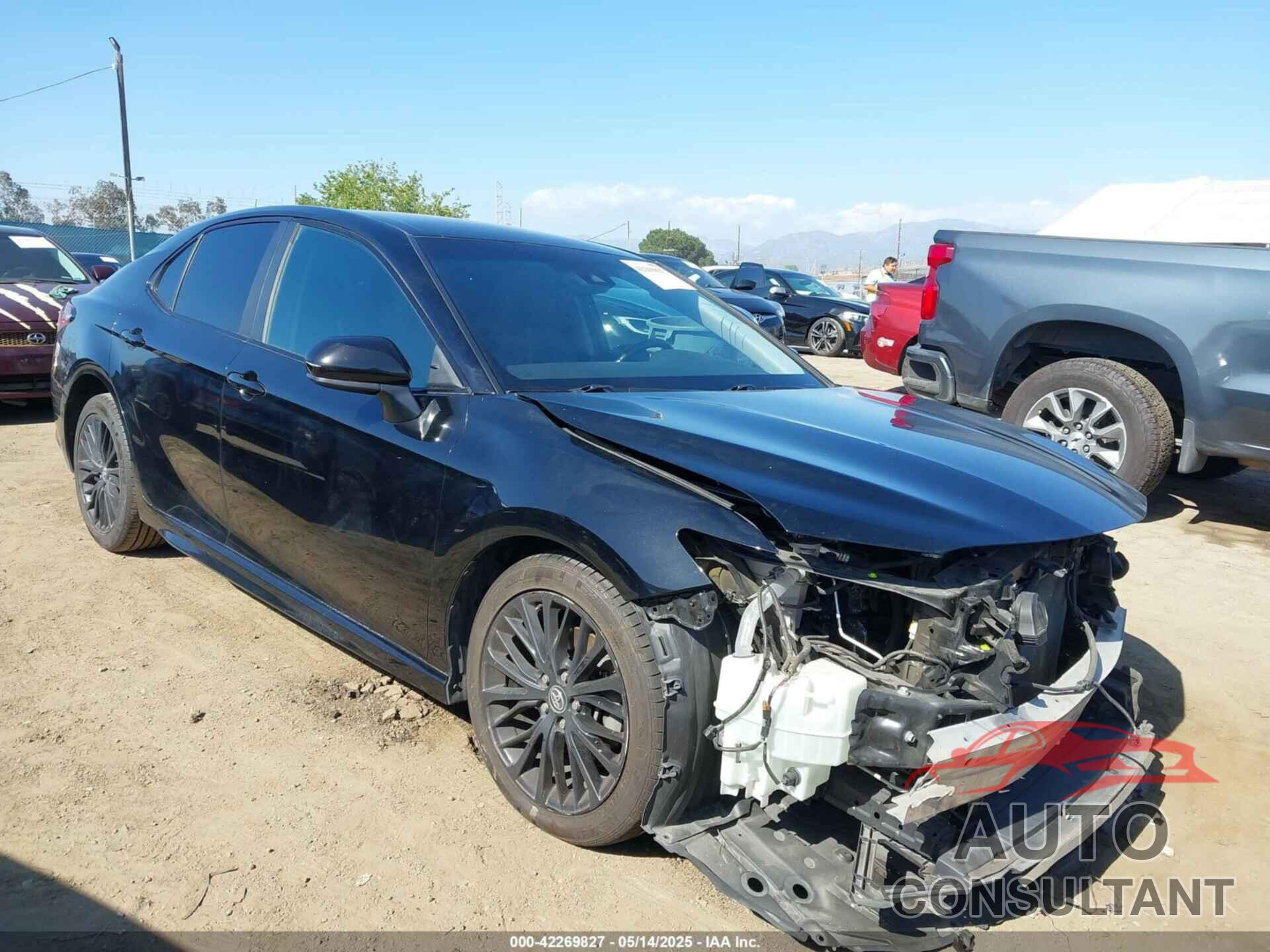 TOYOTA CAMRY 2020 - 4T1G11AK5LU309456