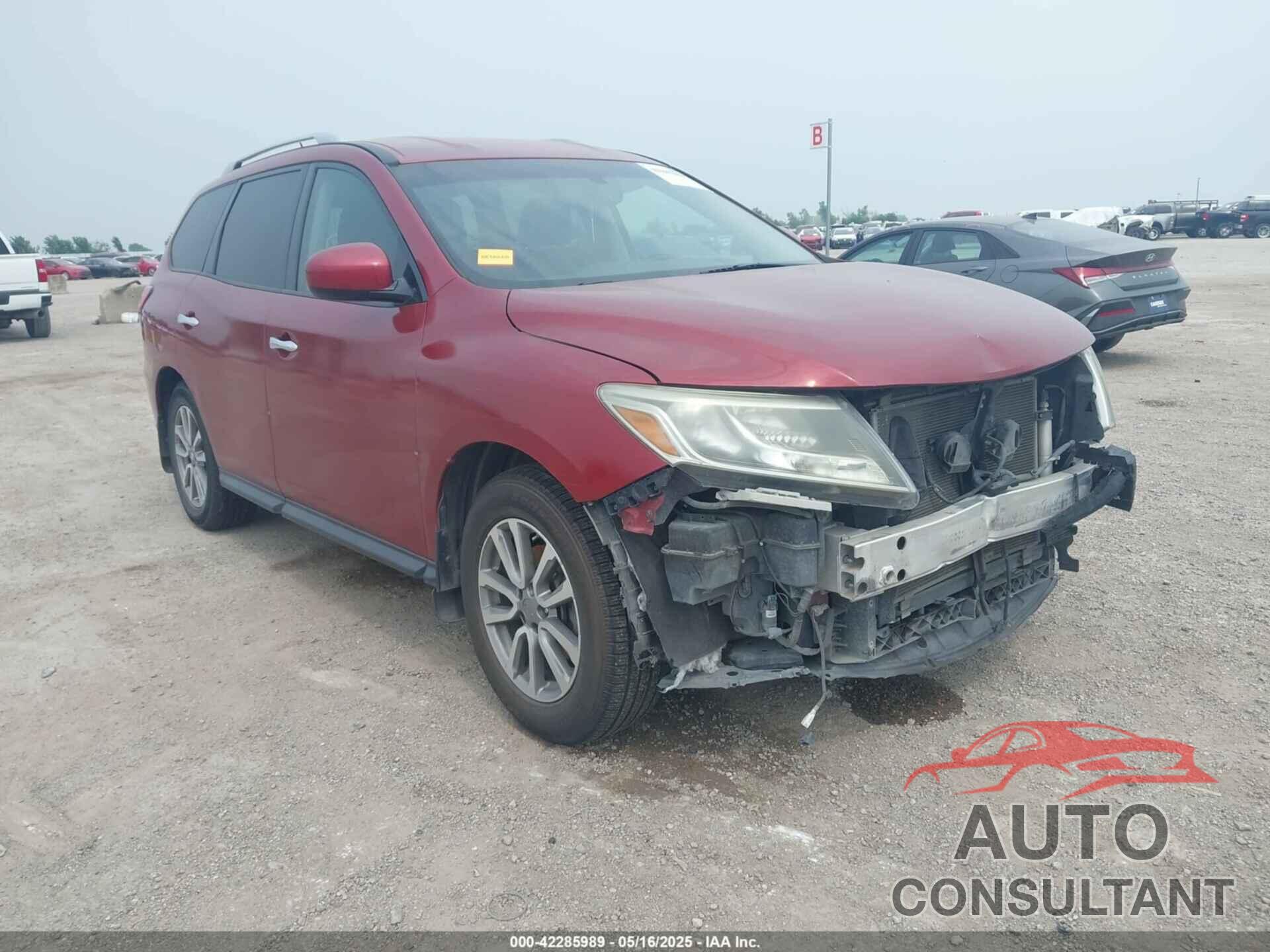 NISSAN PATHFINDER 2016 - 5N1AR2MN1GC655414
