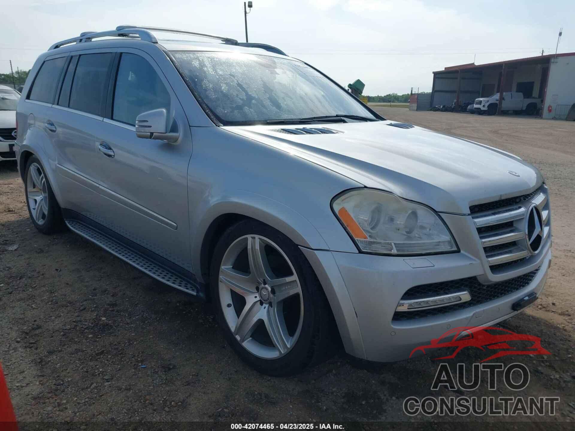 MERCEDES-BENZ GL 550 2011 - 4JGBF8GE9BA656259