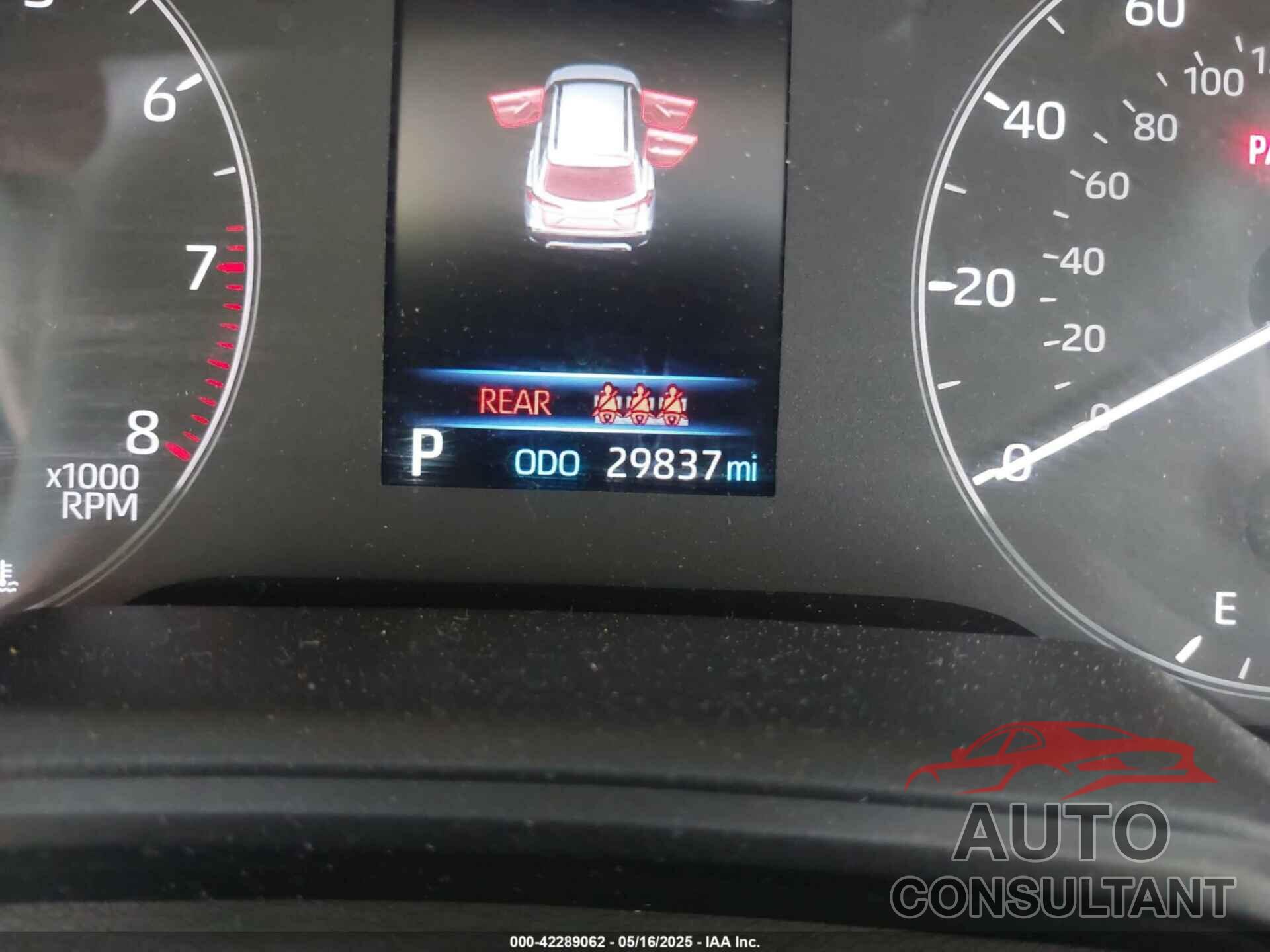 TOYOTA COROLLA CROSS 2023 - 7MUAAAAGXPV060044