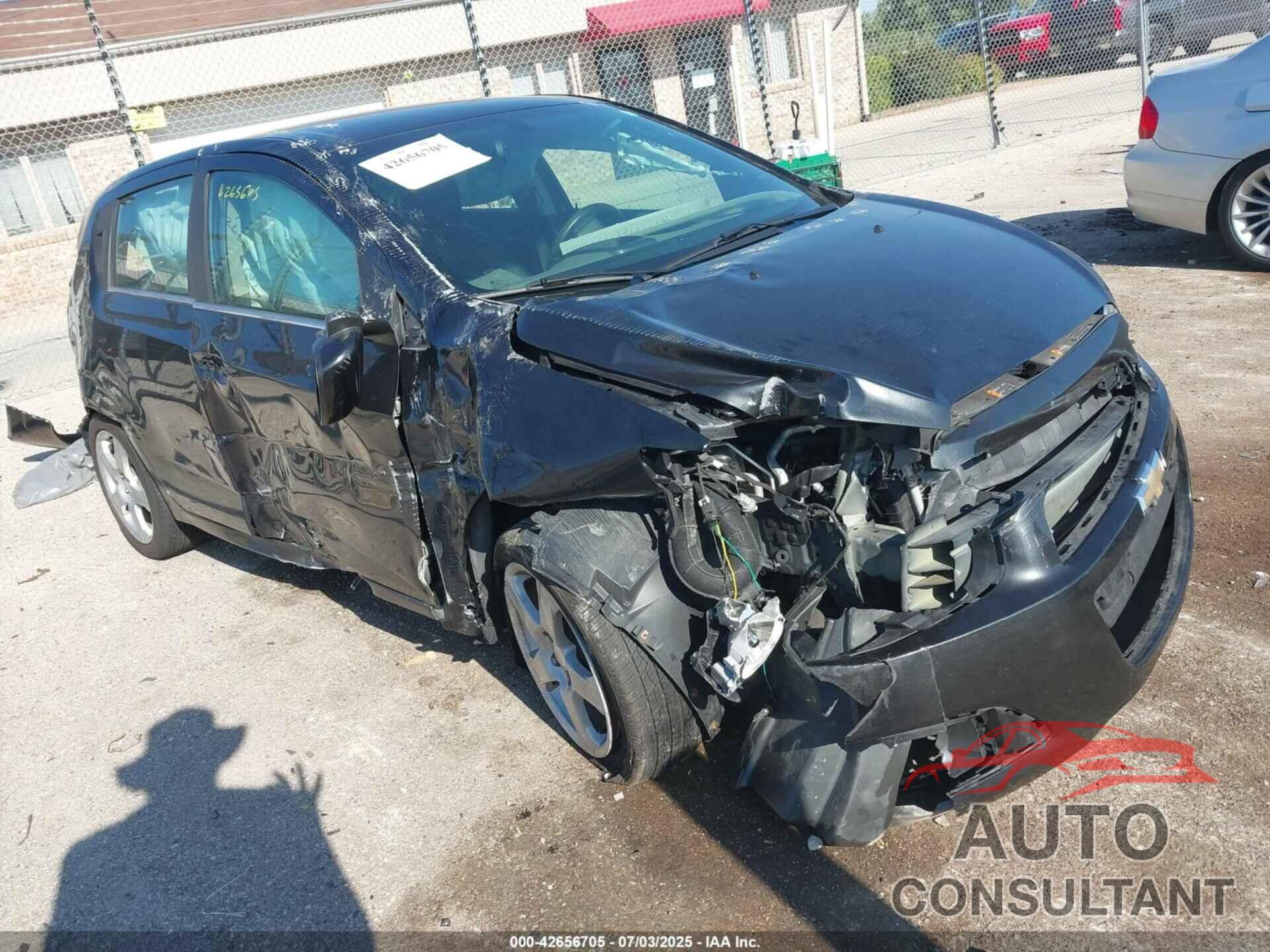 CHEVROLET SONIC 2014 - 1G1JE6SB9E4116782