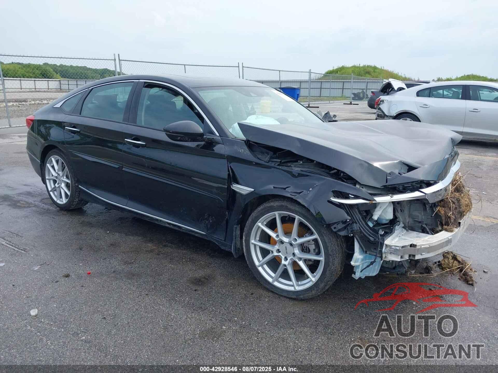 HONDA ACCORD 2018 - 1HGCV2F90JA007429
