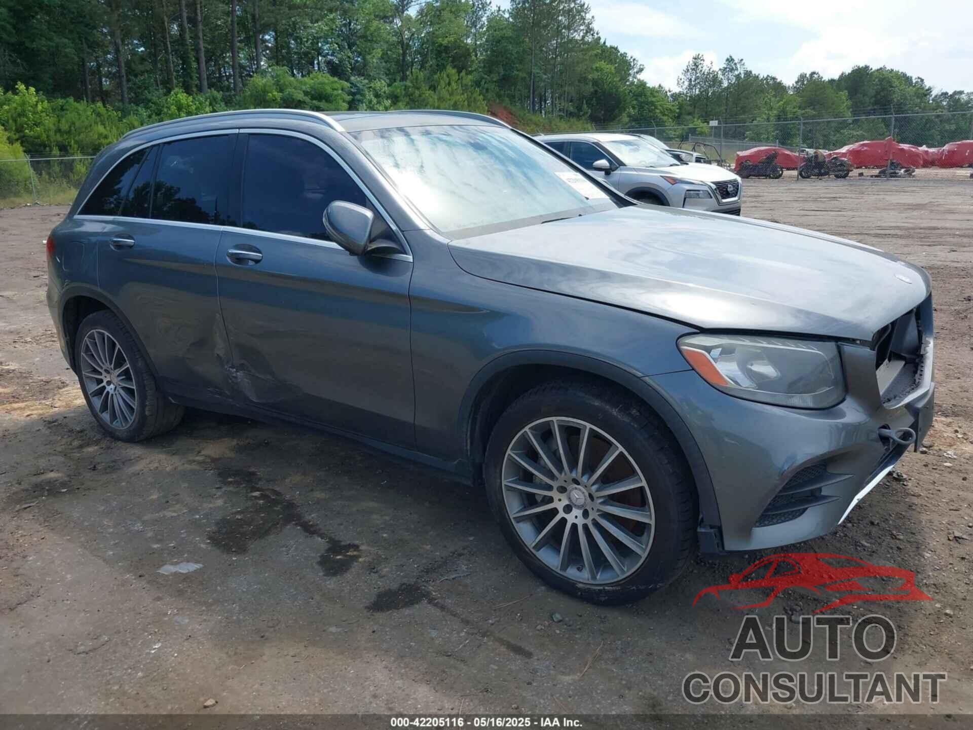 MERCEDES-BENZ GLC 300 2016 - WDC0G4JB3GF107452