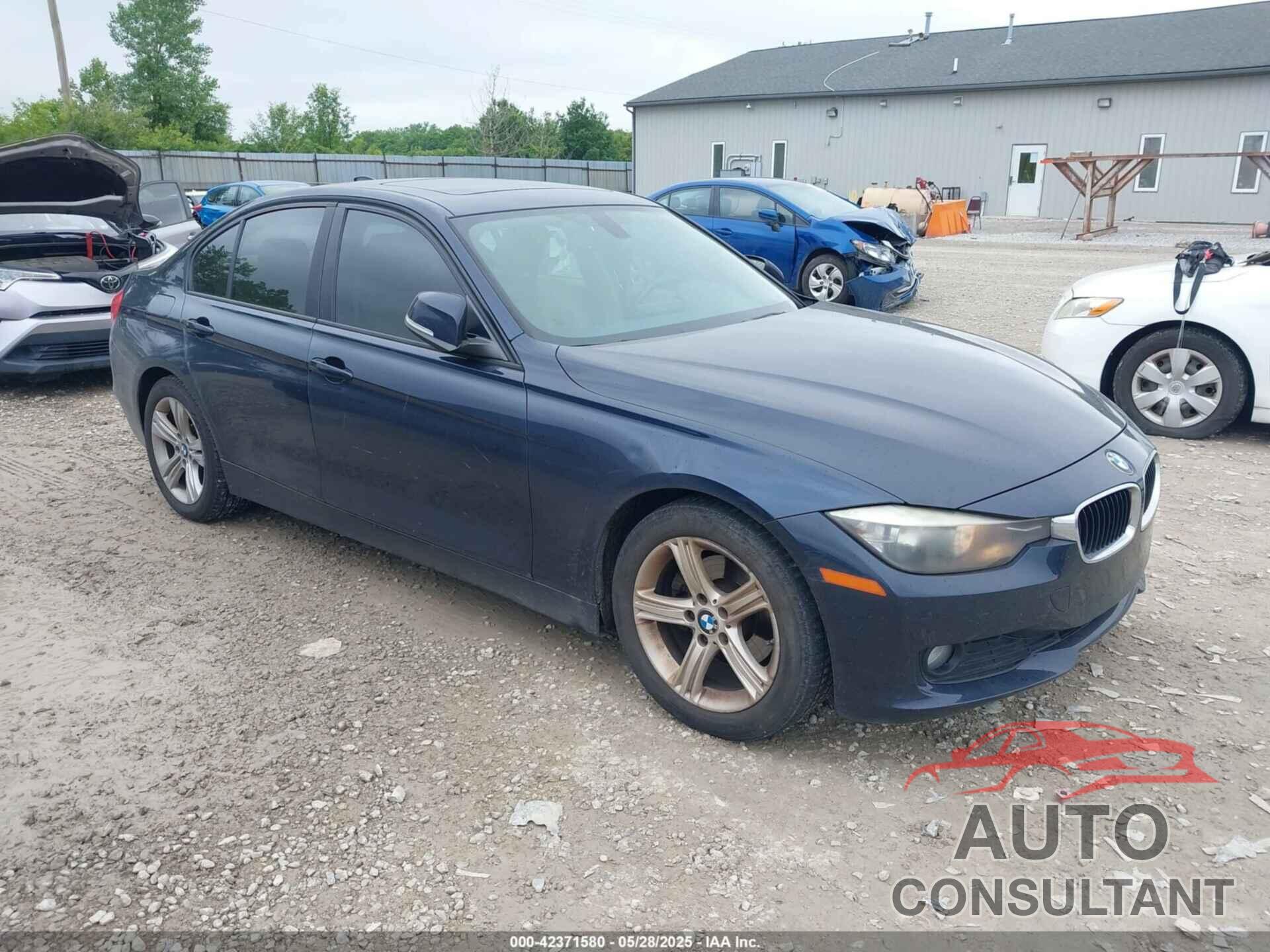 BMW 328I 2013 - WBA3A5C54DF355588