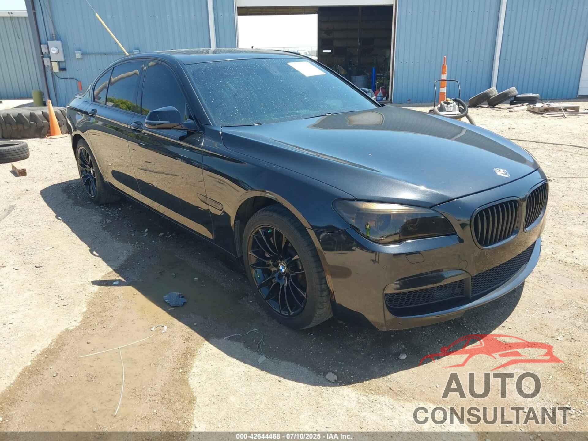 BMW 750I 2013 - WBAYA8C57DC996677