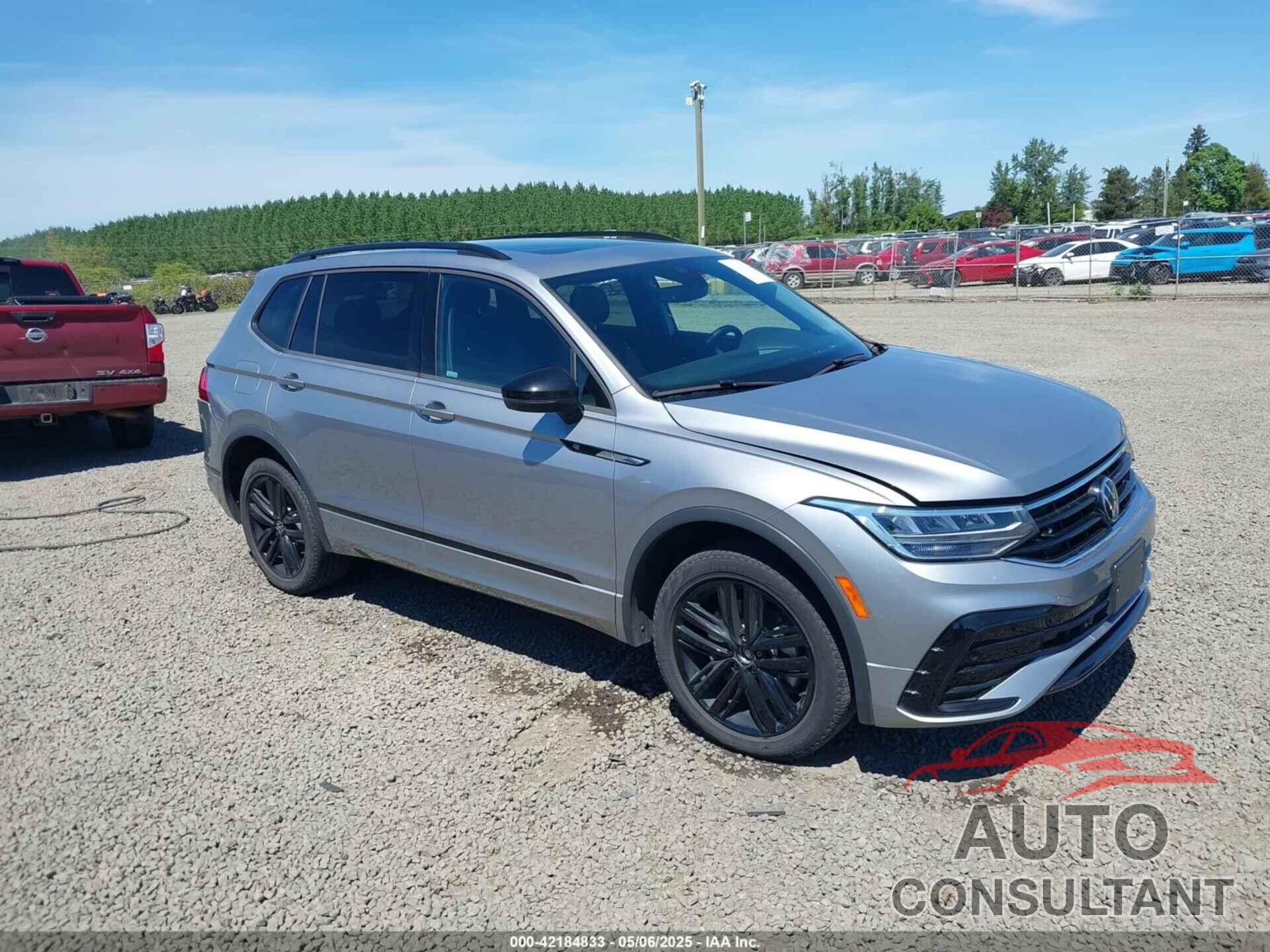 VOLKSWAGEN TIGUAN 2022 - 3VV8B7AX6NM153845