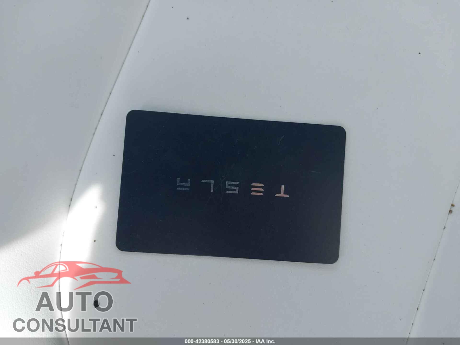 TESLA MODEL Y 2023 - 7SAYGAEEXPF856428