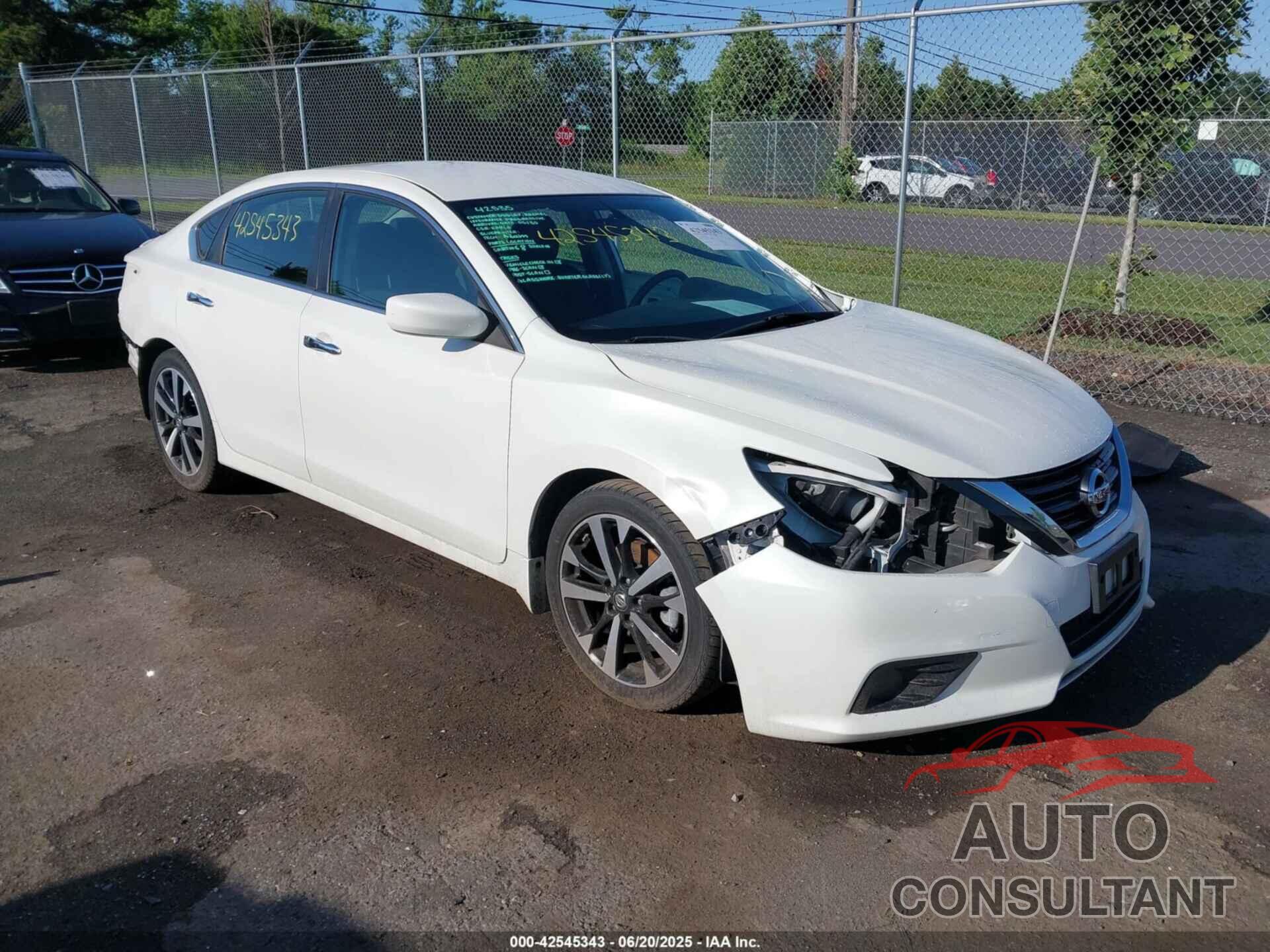 NISSAN ALTIMA 2018 - 1N4AL3AP1JC140640