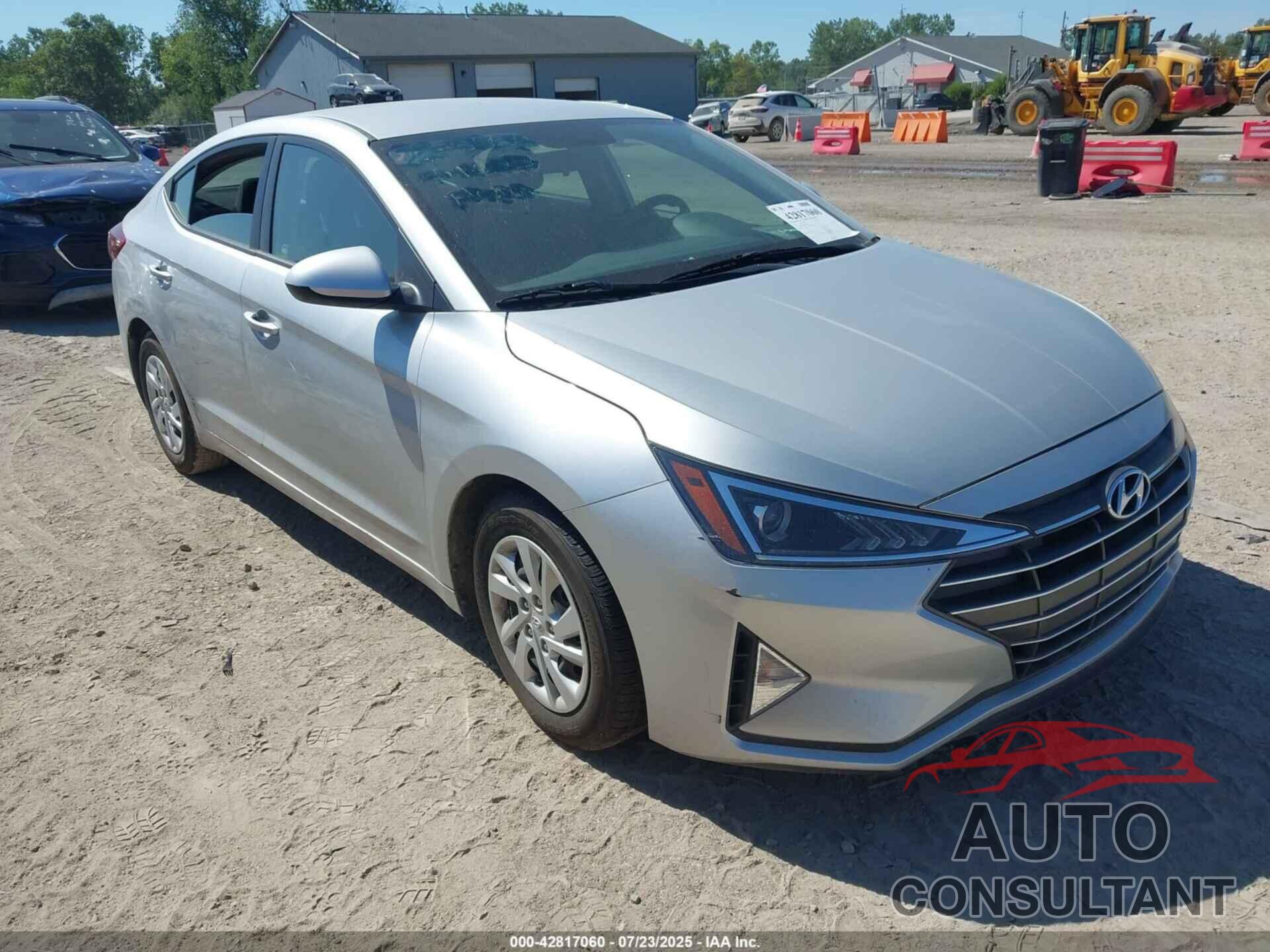 HYUNDAI ELANTRA 2019 - 5NPD74LF5KH406690
