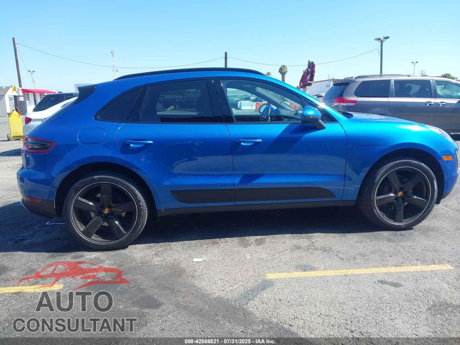 PORSCHE MACAN 2017 - WP1AA2A58HLB07314
