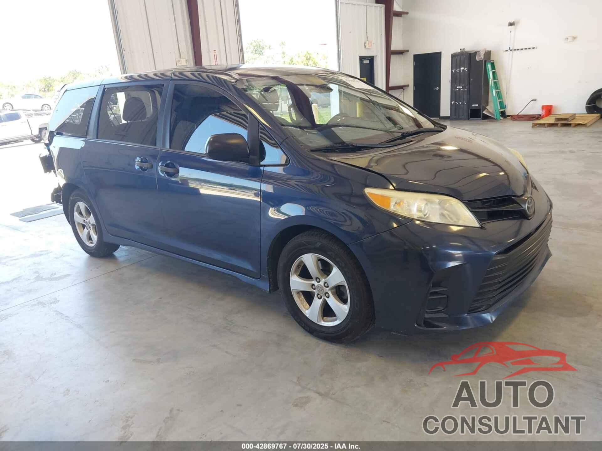 TOYOTA SIENNA 2018 - 5TDZZ3DCXJS907985