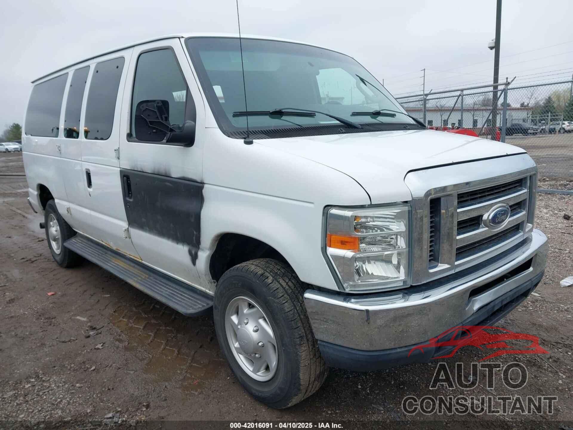 FORD E-350 SUPER DUTY 2011 - 1FDNE3BL2BDB21572