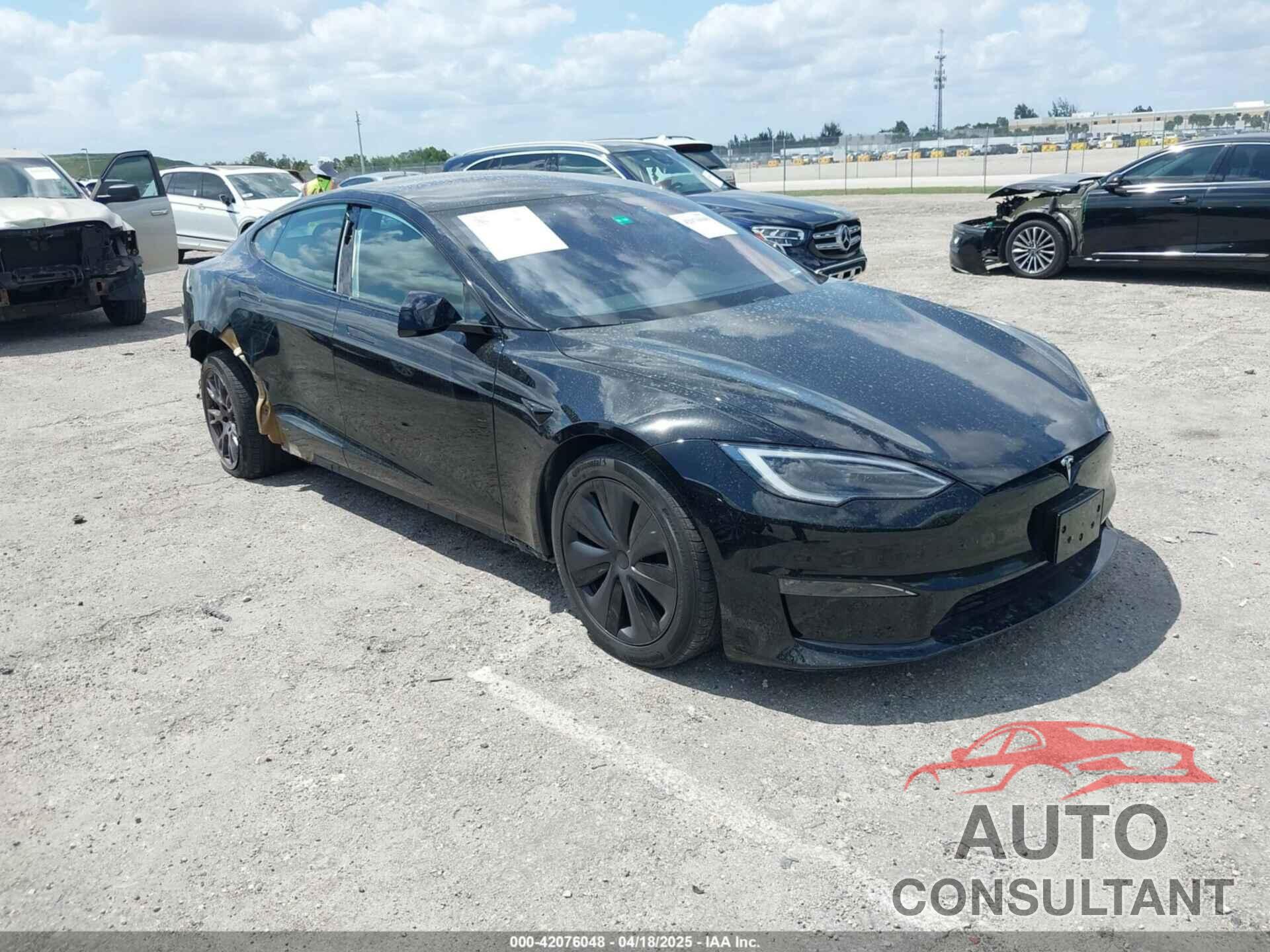 TESLA MODEL S 2023 - 5YJSA1E52PF531227