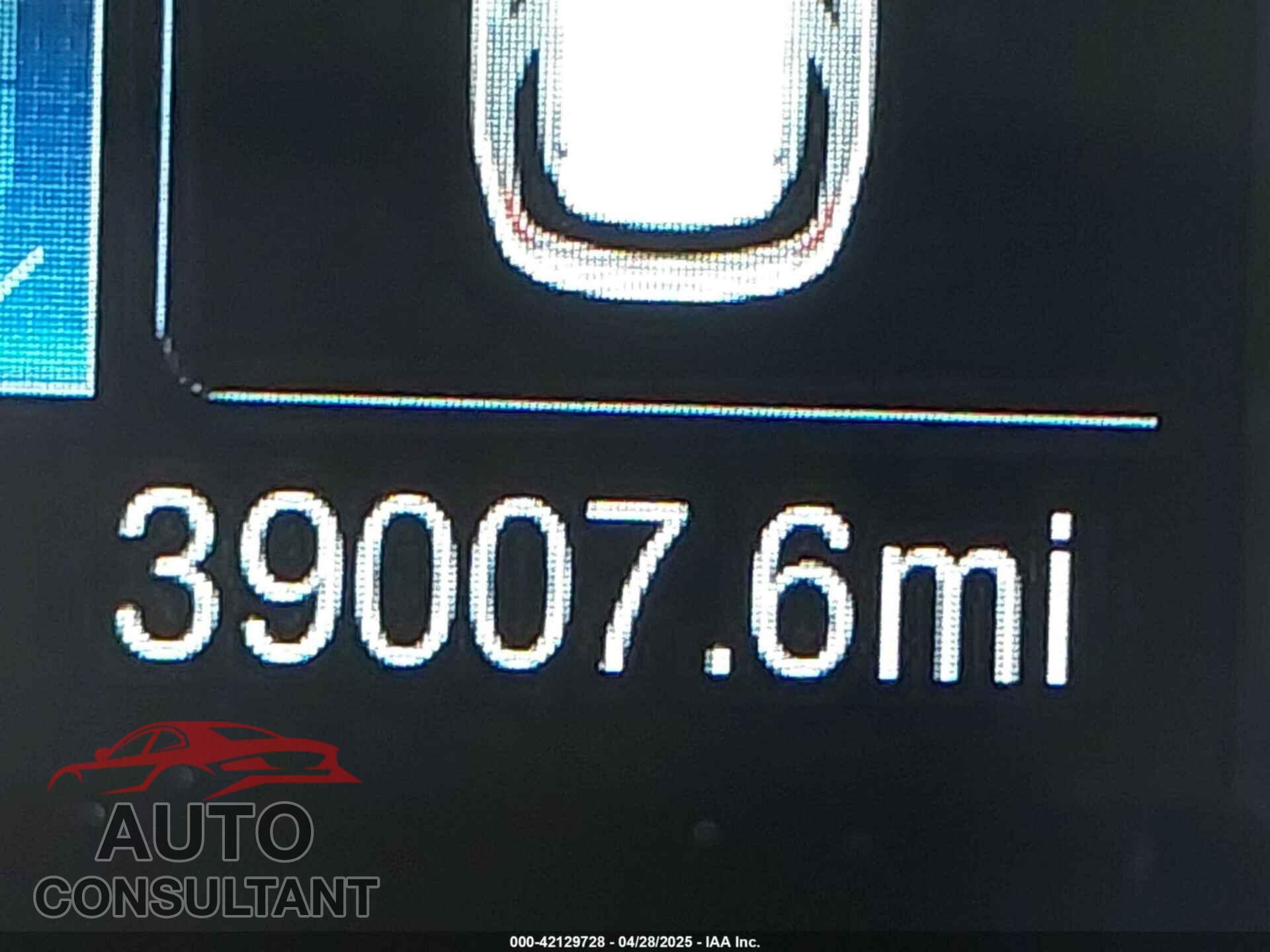 FORD EXPLORER 2018 - 1FM5K7D82JGB56585