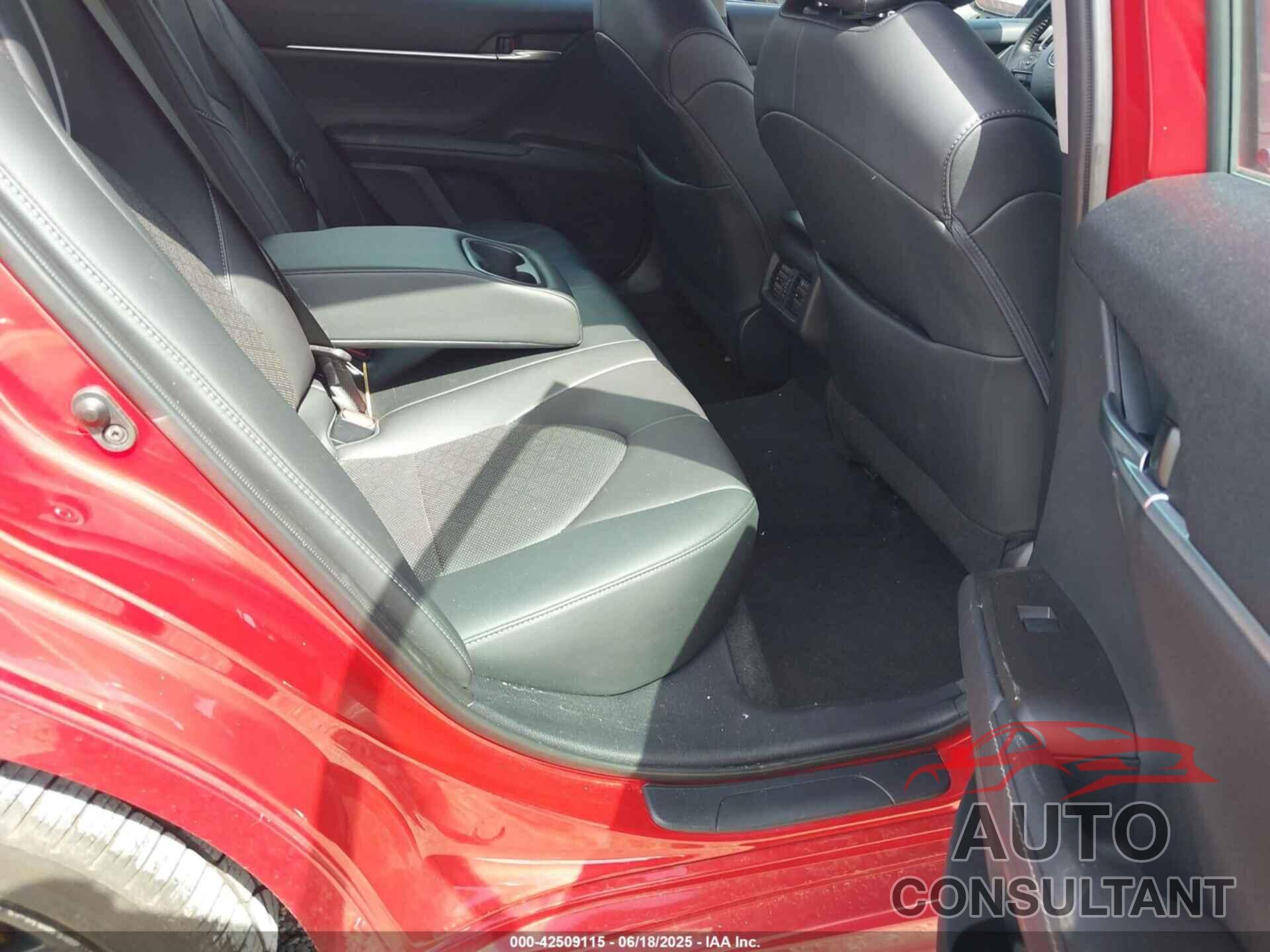 TOYOTA CAMRY 2023 - 4T1K61AK2PU165169
