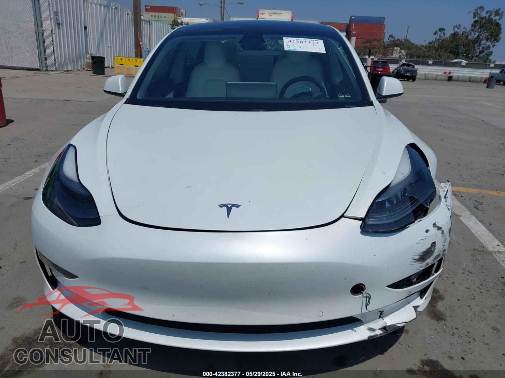 TESLA MODEL 3 2021 - 5YJ3E1EB4MF876155
